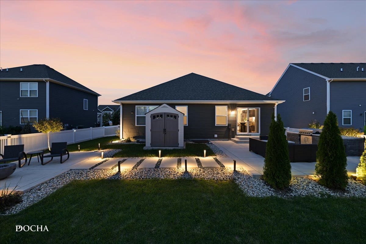 1205 Legacy Pointe Boulevard, Joliet, IL 60431