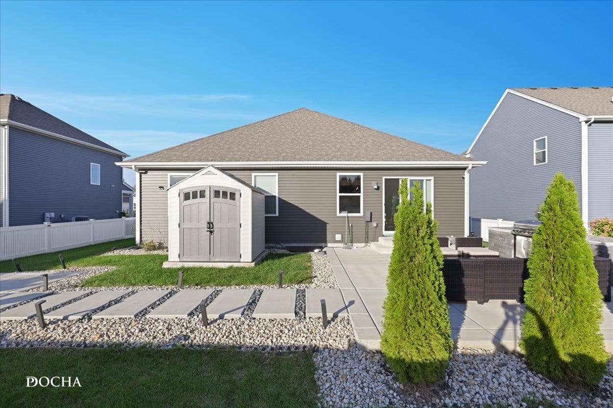 1205 Legacy Pointe Boulevard, Joliet, IL 60431