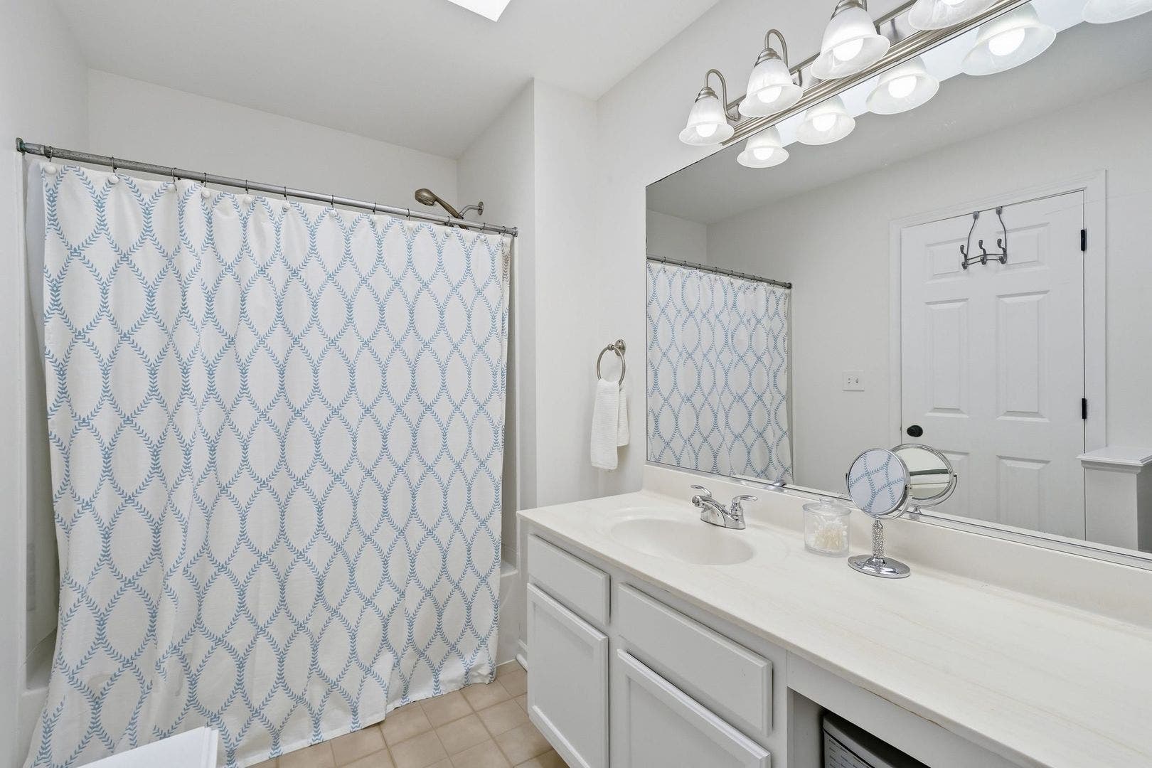 706 Silver Fox Drive, Joliet, IL 60431 706 Silver Fox Drive, Joliet, IL 60431