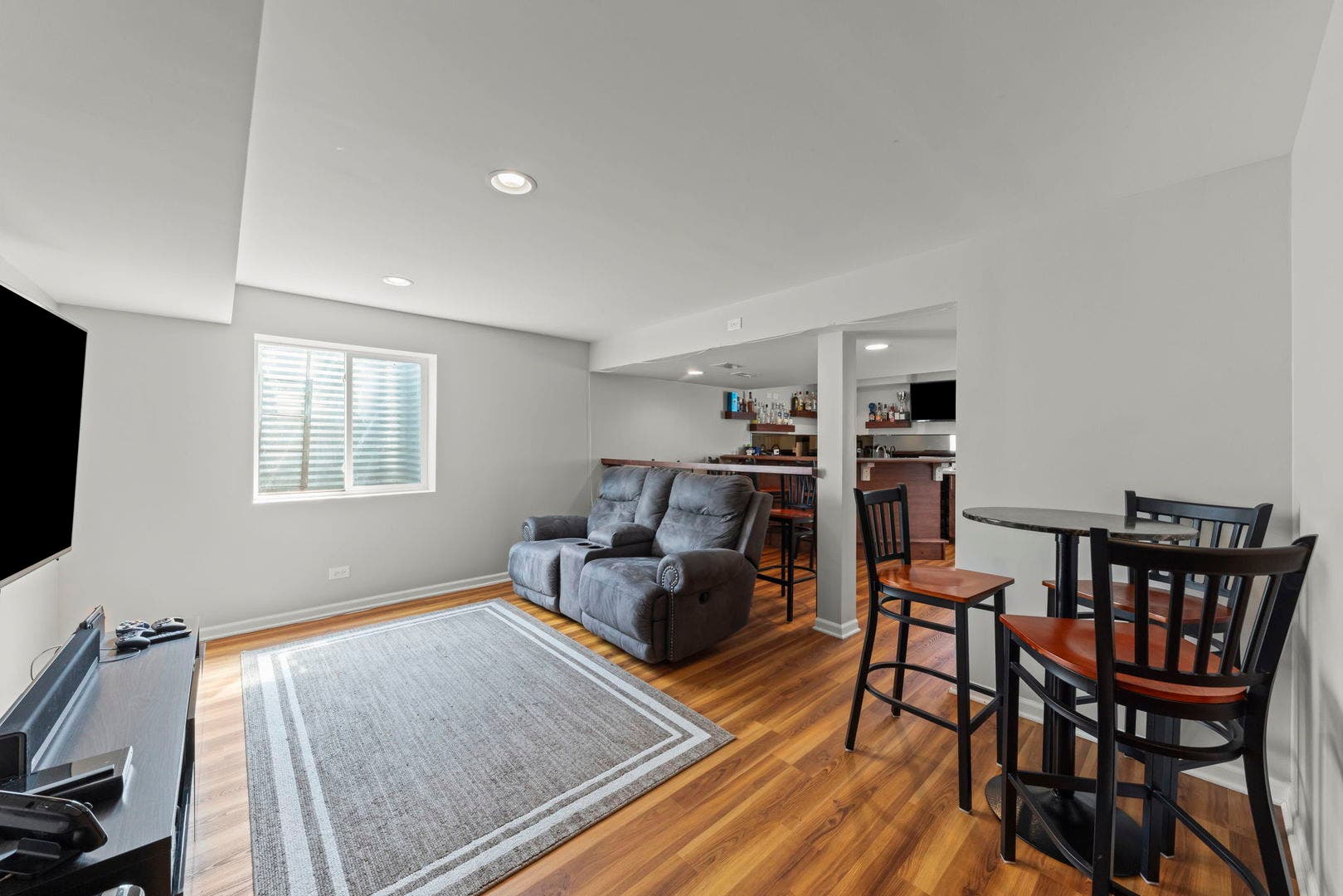 1034 Stephen Court, Aurora, IL 60502 1034 Stephen Court, Aurora, IL 60502