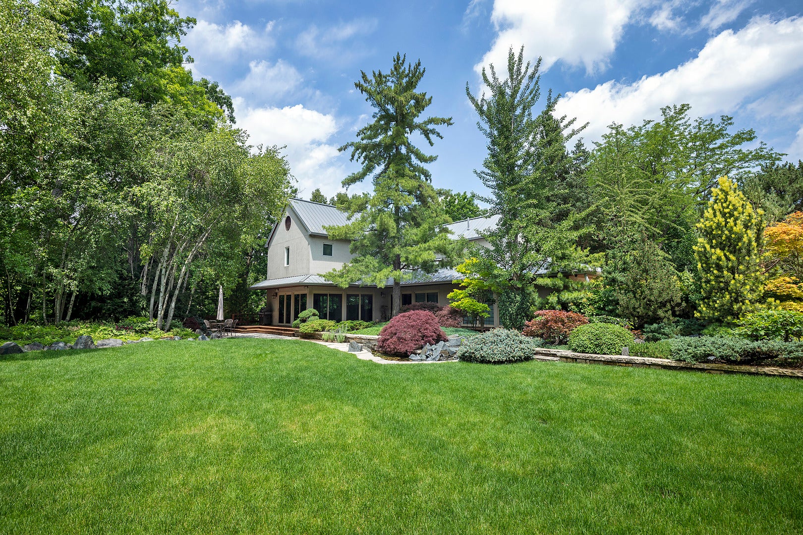 11 Rockgate Lane, Glencoe, IL 60022 11 Rockgate Lane, Glencoe, IL 60022