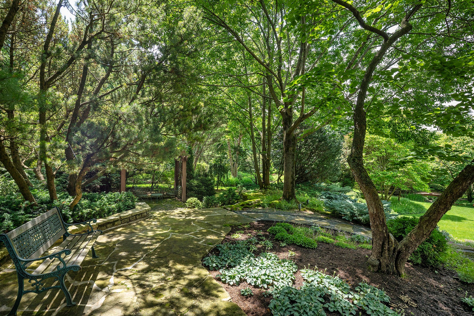 11 Rockgate Lane, Glencoe, IL 60022 11 Rockgate Lane, Glencoe, IL 60022