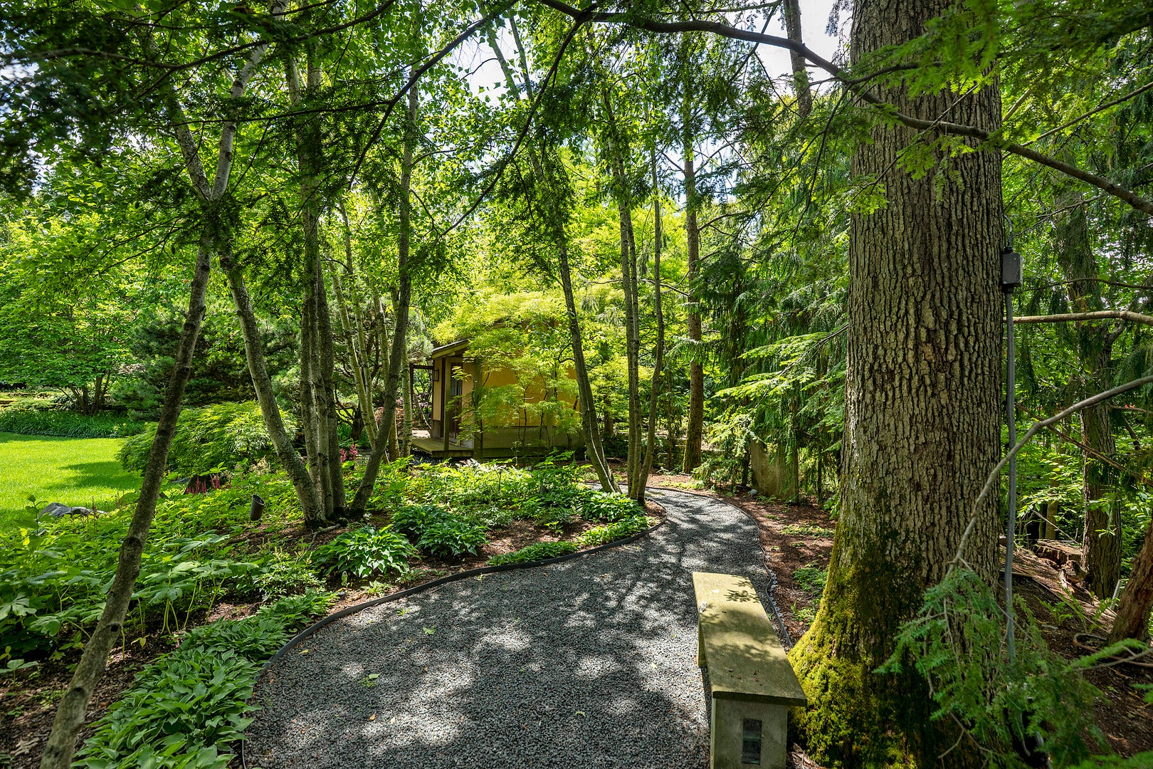 11 Rockgate Lane, Glencoe, IL 60022 11 Rockgate Lane, Glencoe, IL 60022