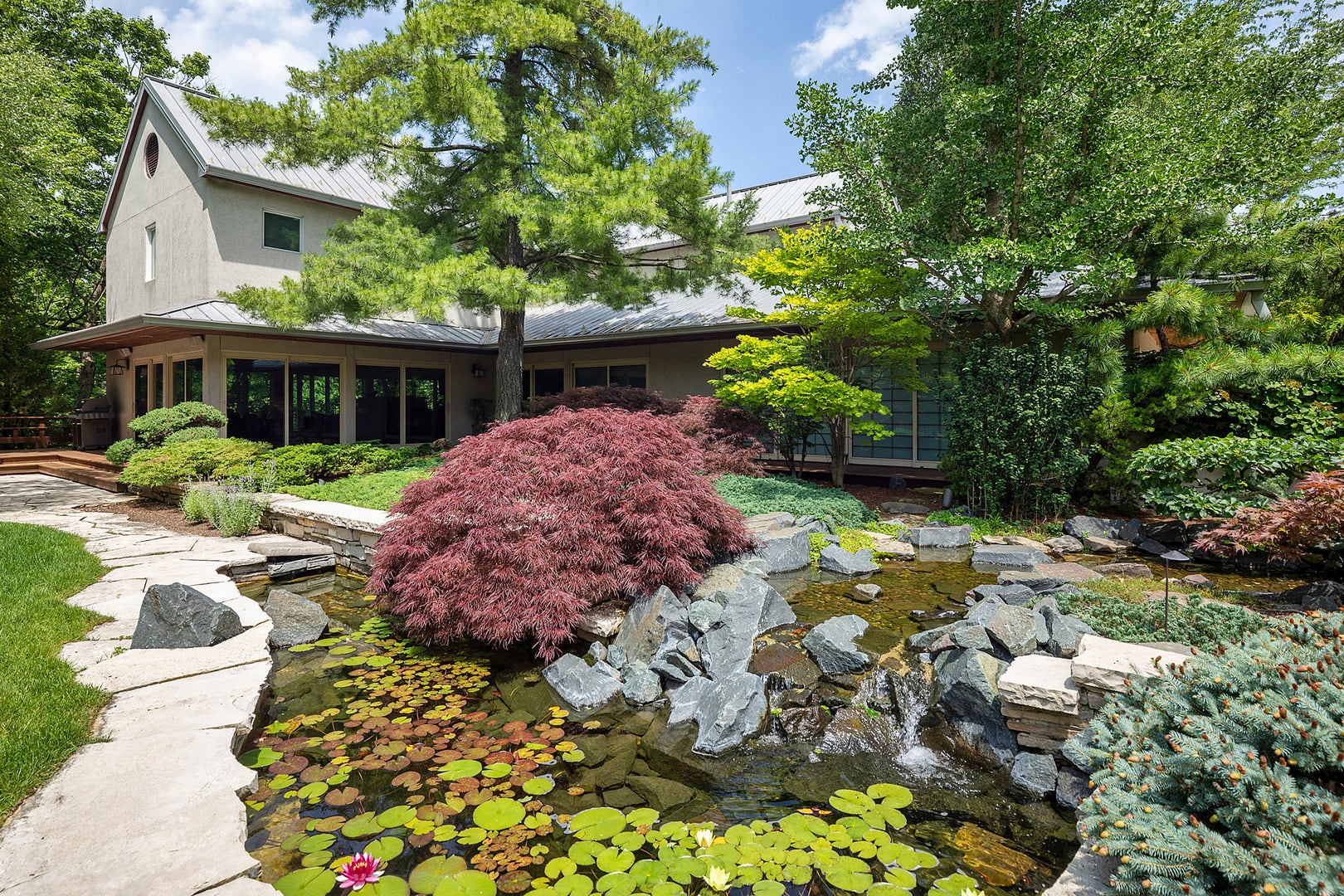 11 Rockgate Lane, Glencoe, IL 60022 11 Rockgate Lane, Glencoe, IL 60022