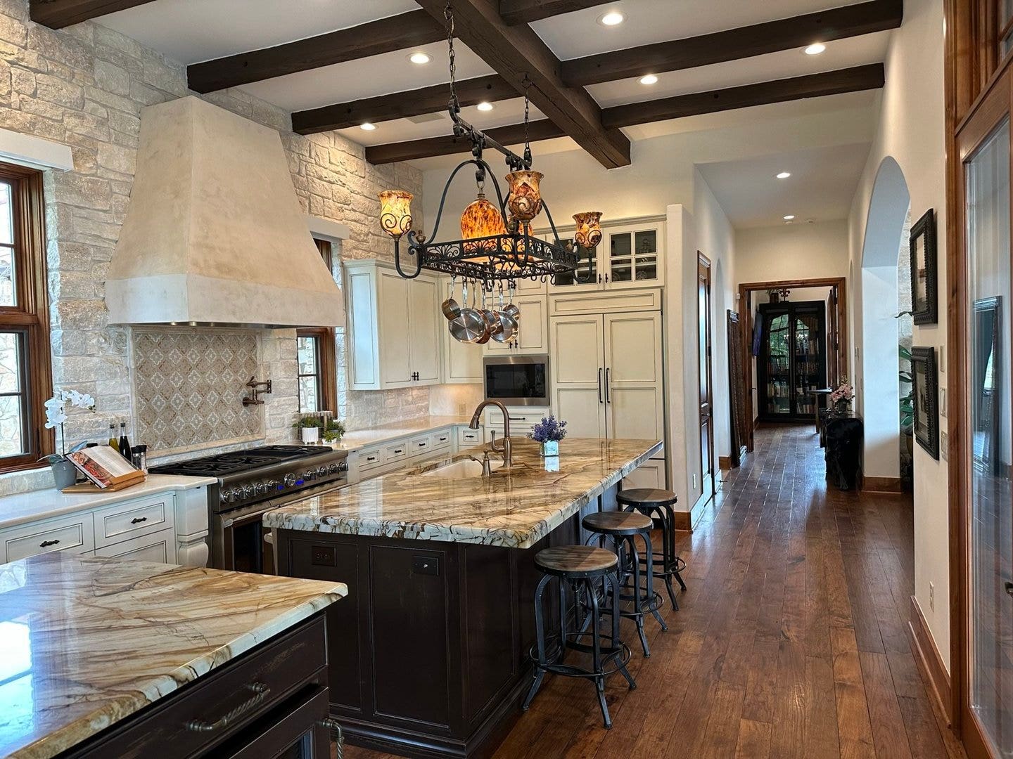 808 Rivercliff Drive, Spicewood, TX 78669 808 Rivercliff Drive, Spicewood, TX 78669