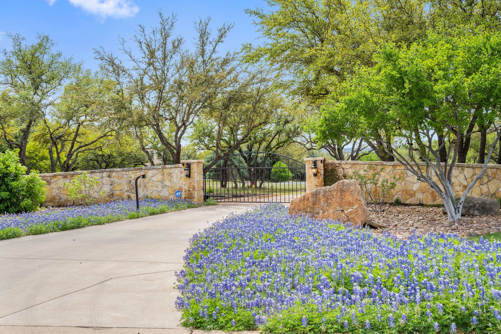 808 Rivercliff Drive, Spicewood, TX 78669 808 Rivercliff Drive, Spicewood, TX 78669