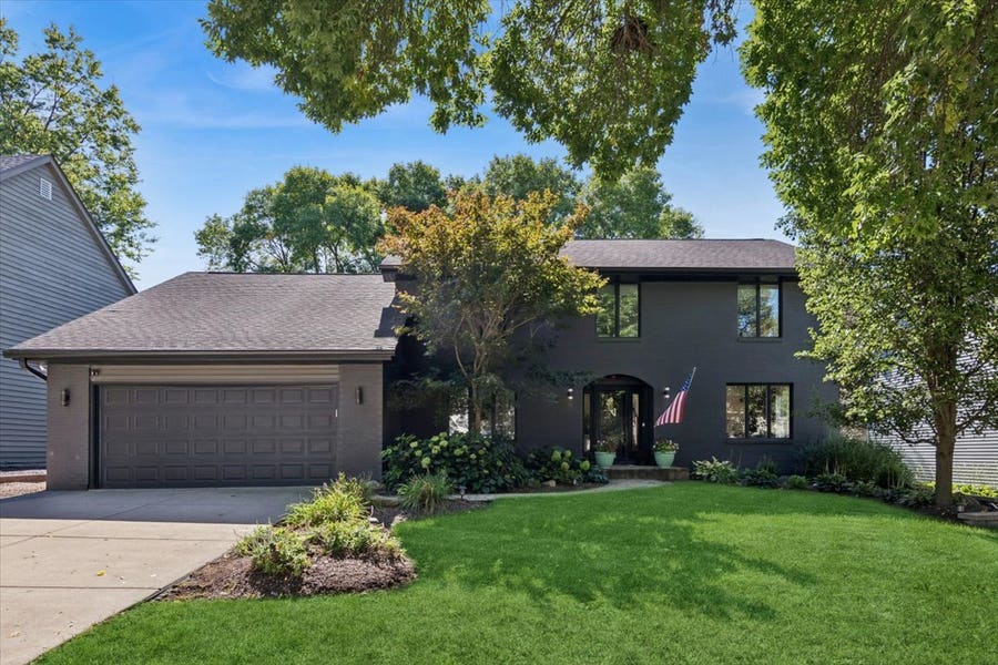 Property photo for 1112 Colgate Court, Naperville, IL