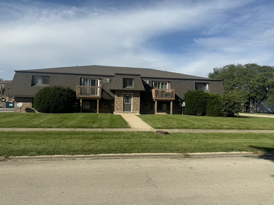 Property photo for 536 Parkview Lane, #5, Lockport, IL