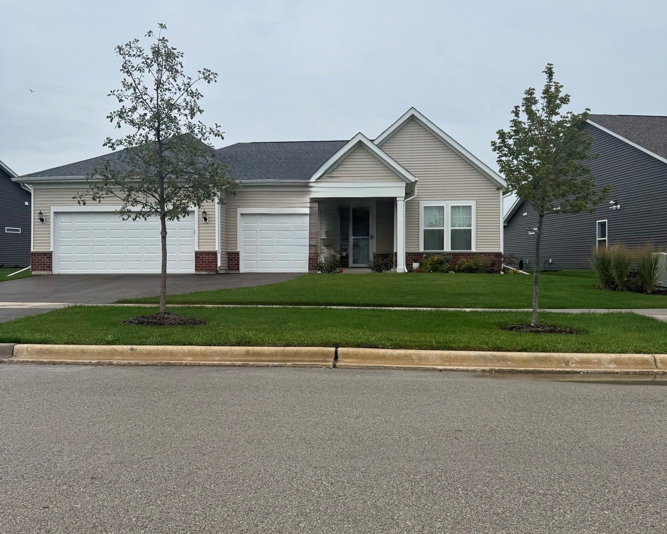 3264 Mallory Creek Lane, Aurora, IL 60503 3264 Mallory Creek Lane, Aurora, IL 60503