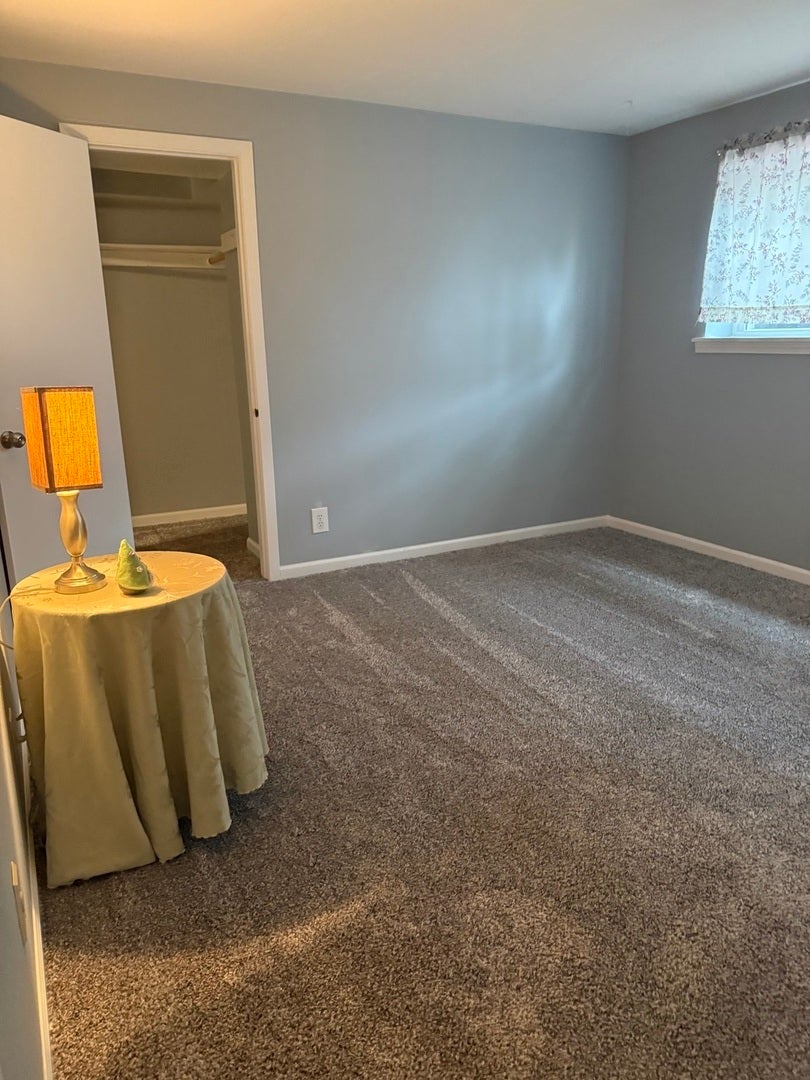330 Shield Court, Bolingbrook, IL 60440 330 Shield Court, Bolingbrook, IL 60440