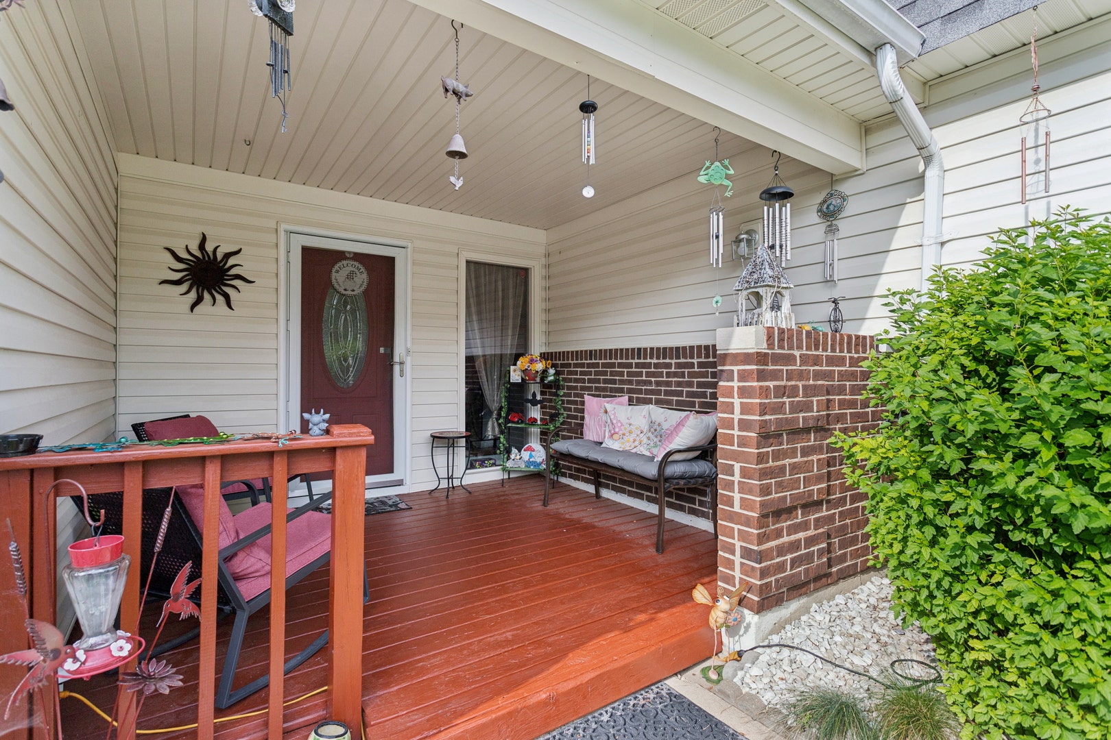 330 Shield Court, Bolingbrook, IL 60440 330 Shield Court, Bolingbrook, IL 60440