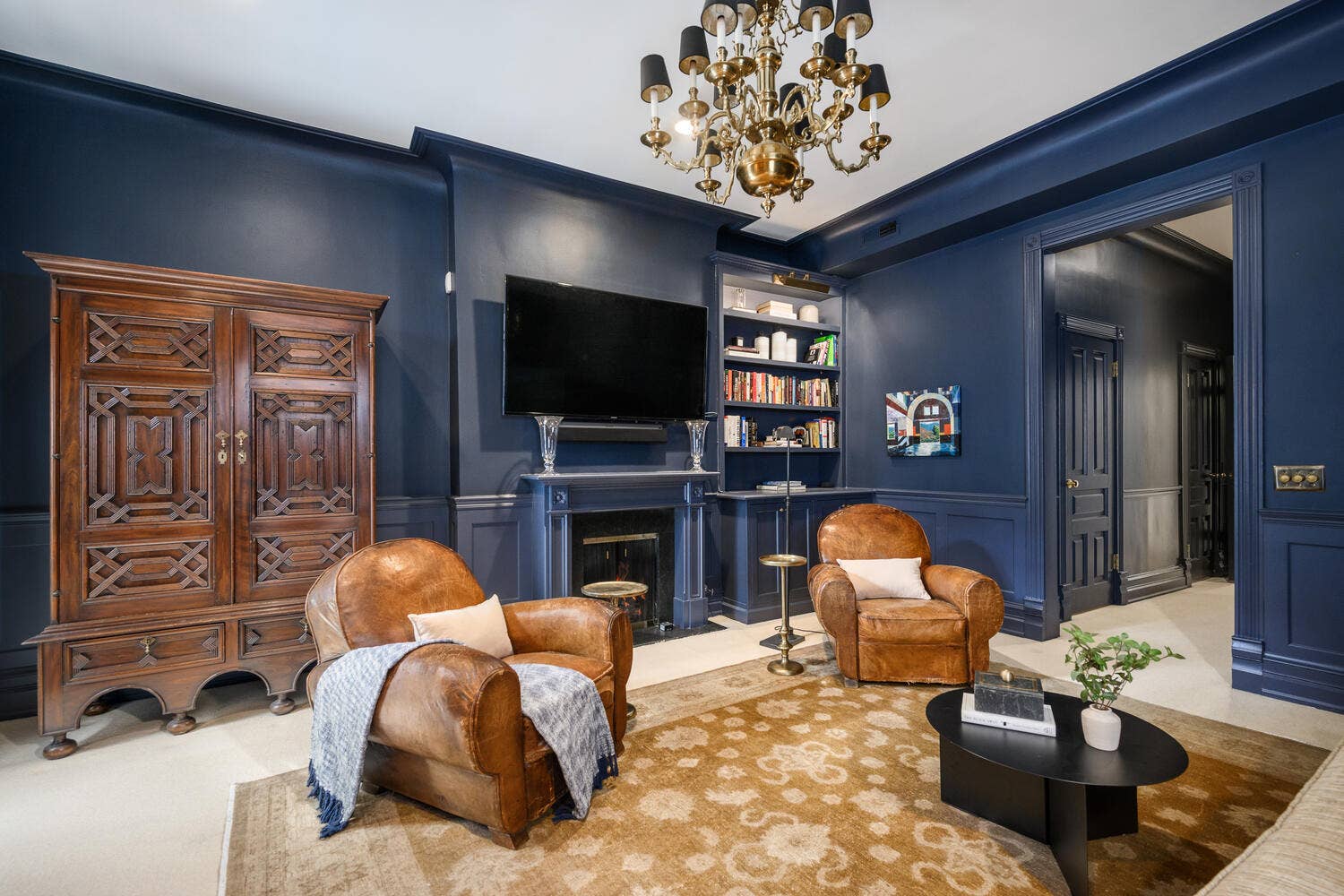 75 E ELM Street, Chicago, IL 60611