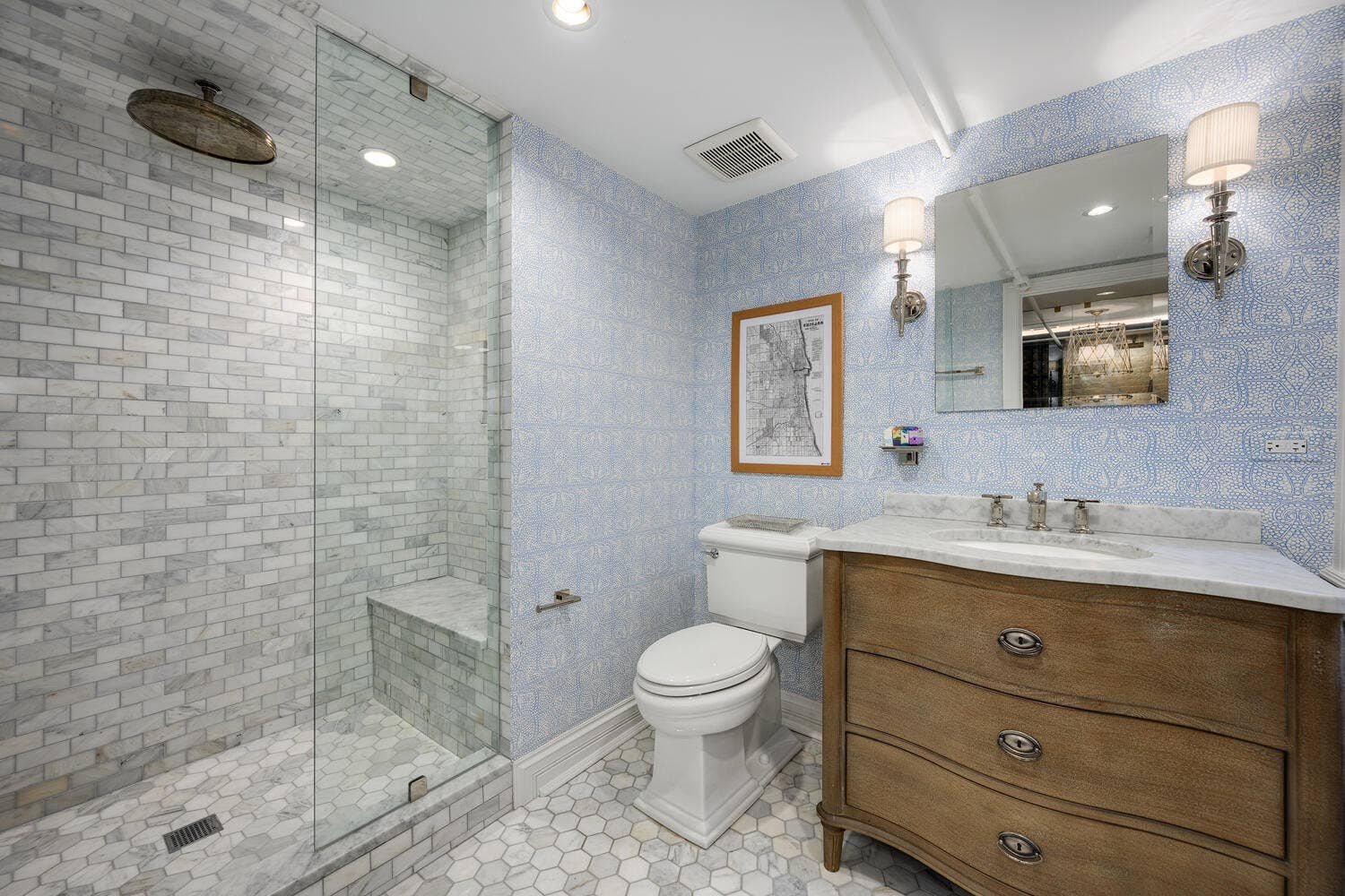 75 E ELM Street, Chicago, IL 60611