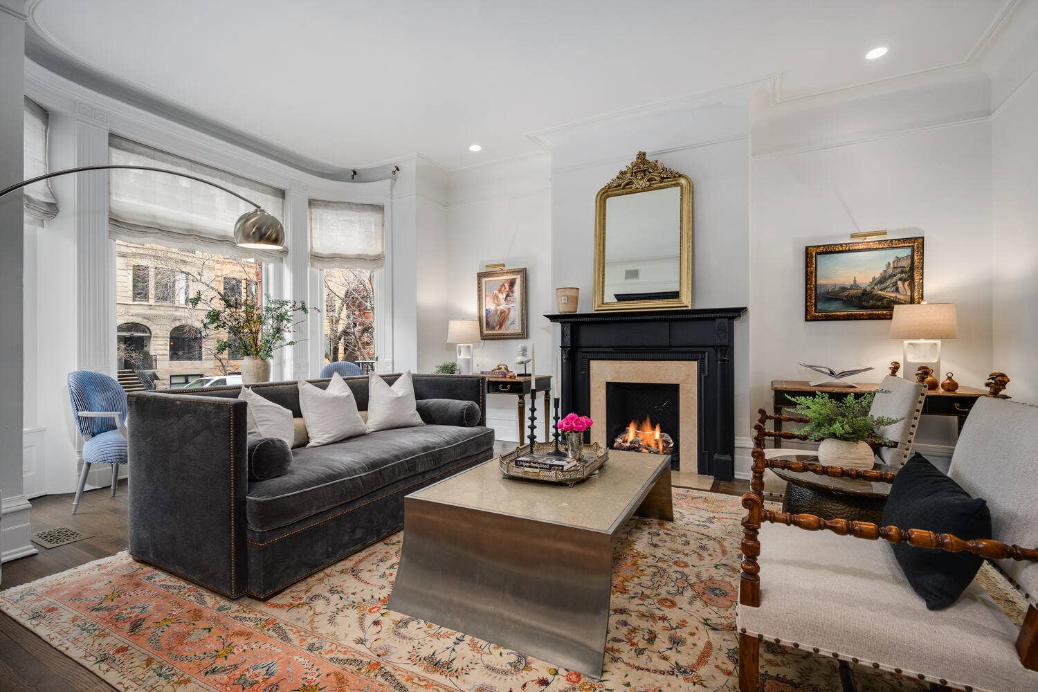 75 E ELM Street, Chicago, IL 60611
