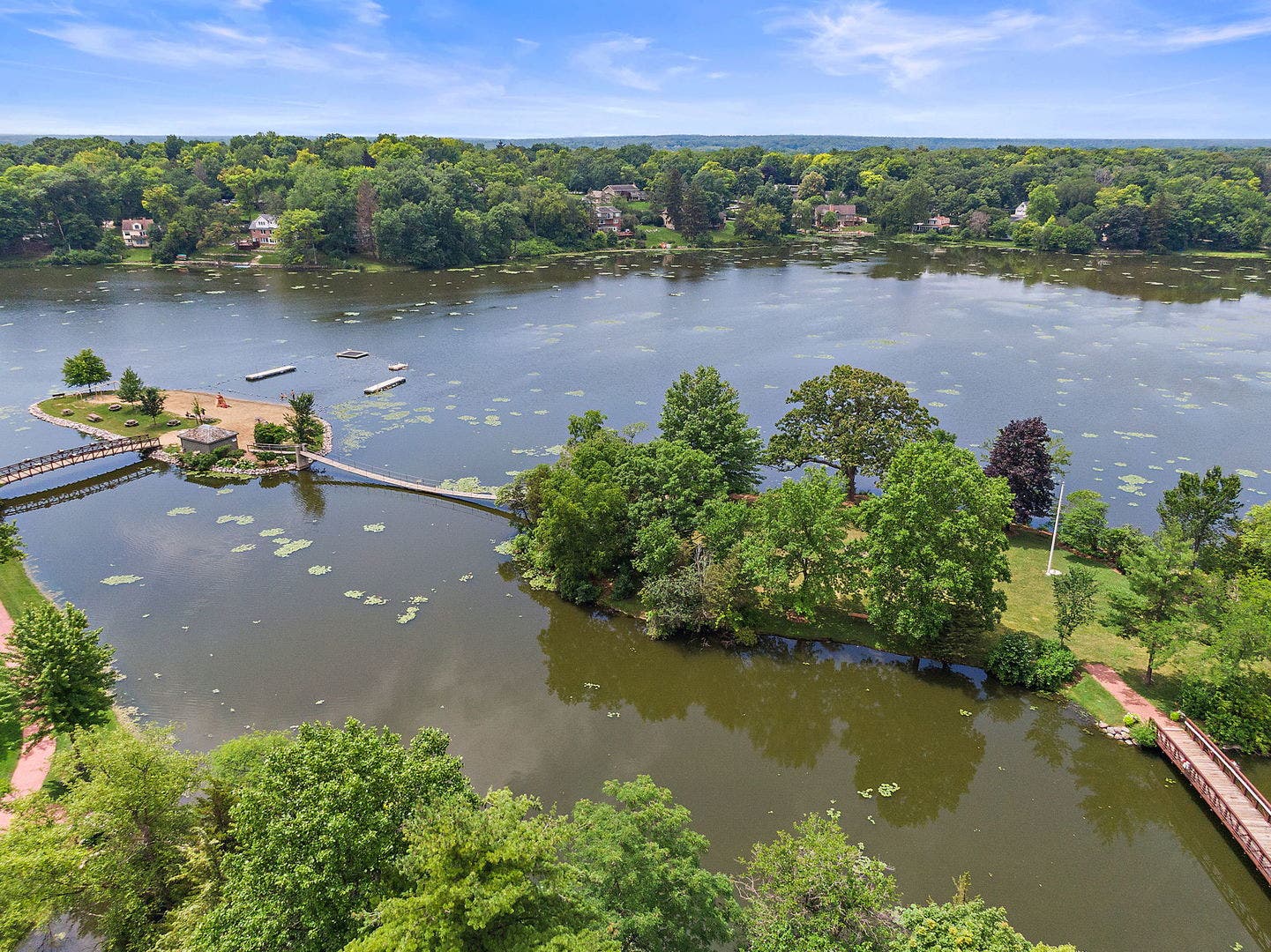 26709 W Leon Drive, Tower Lakes, IL 60010 26709 W Leon Drive, Tower Lakes, IL 60010