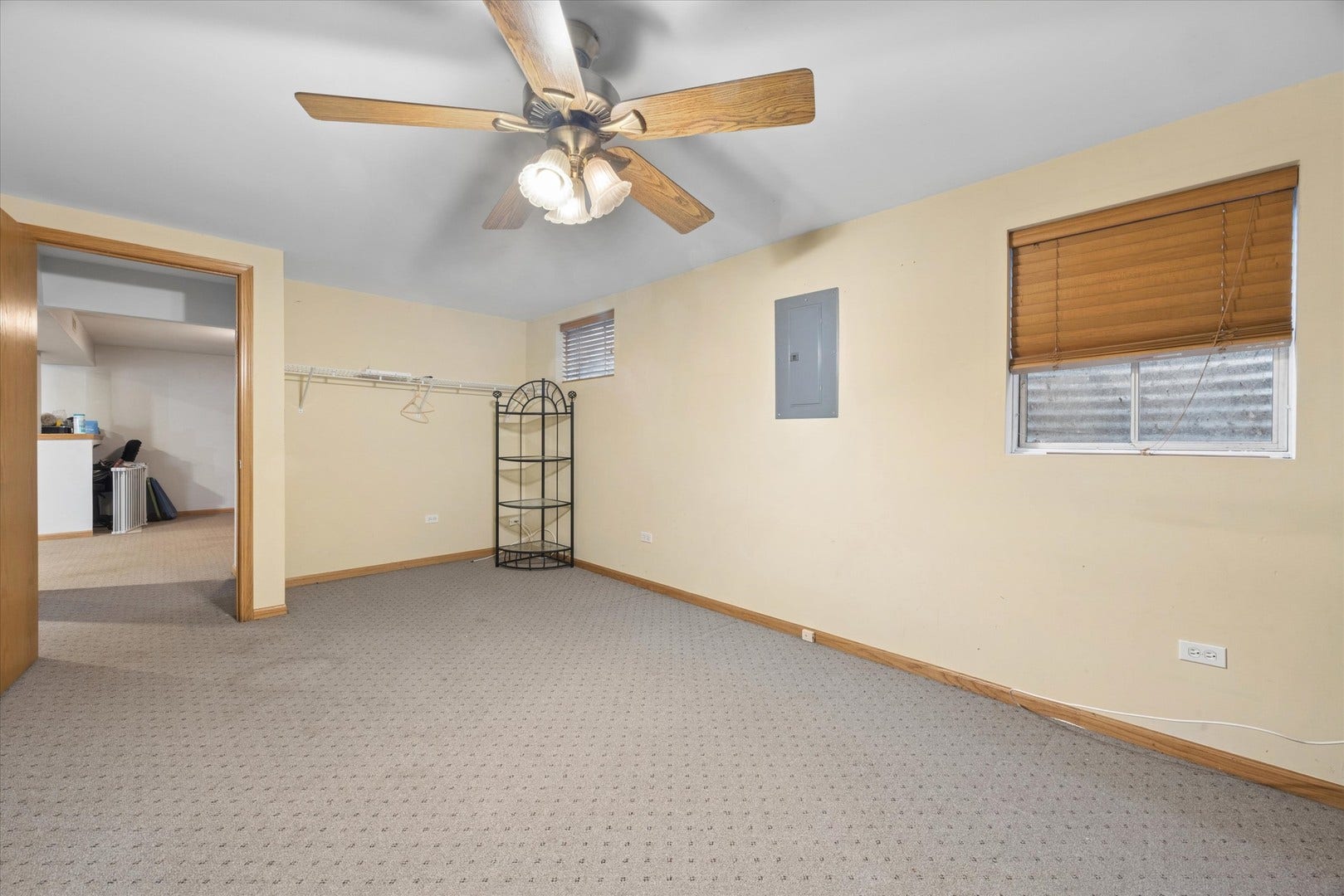 7116 168th Street, Tinley Park, IL 60477 7116 168th Street, Tinley Park, IL 60477