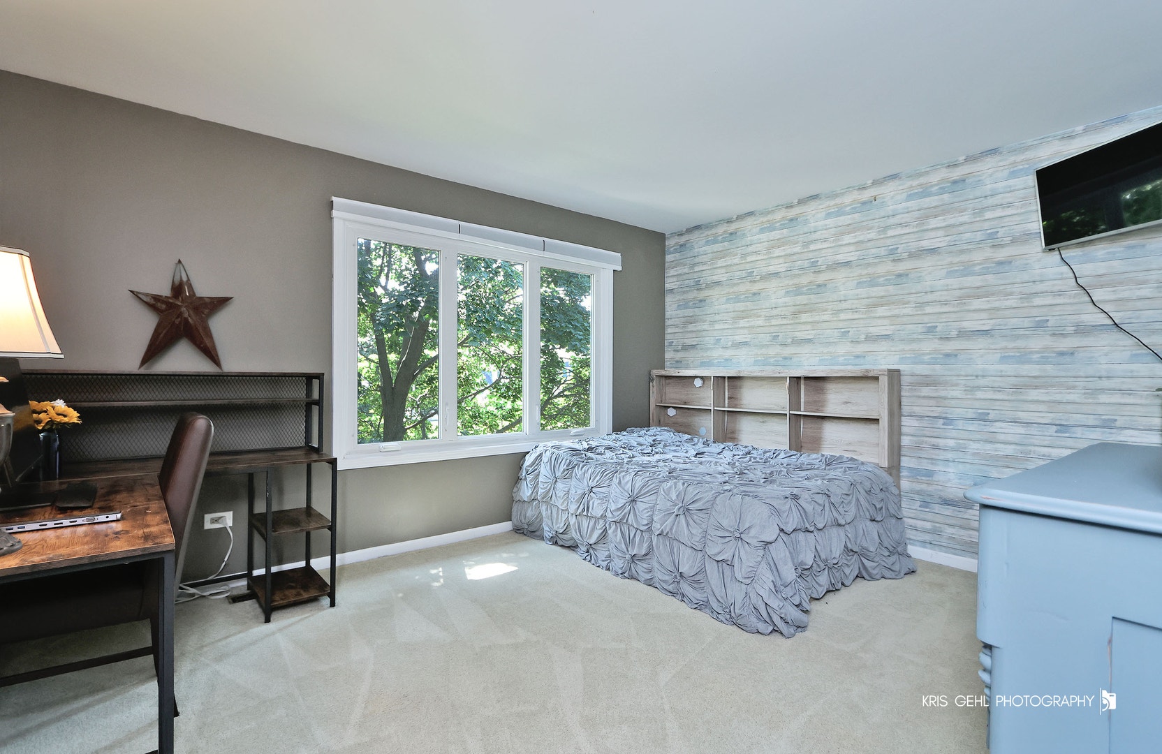 1412 Greenlake Drive, Aurora, IL 60502 1412 Greenlake Drive, Aurora, IL 60502