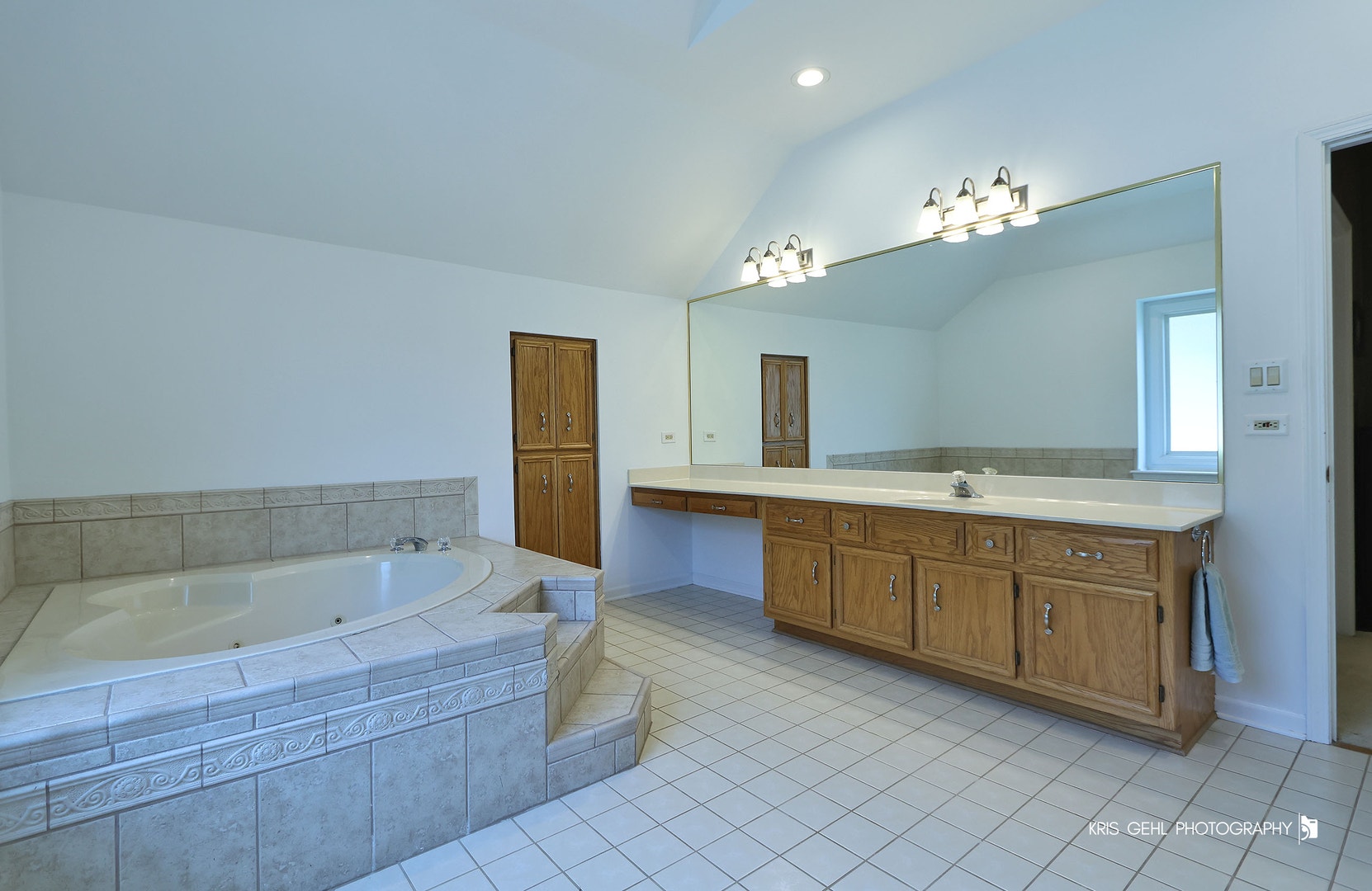 1412 Greenlake Drive, Aurora, IL 60502 1412 Greenlake Drive, Aurora, IL 60502