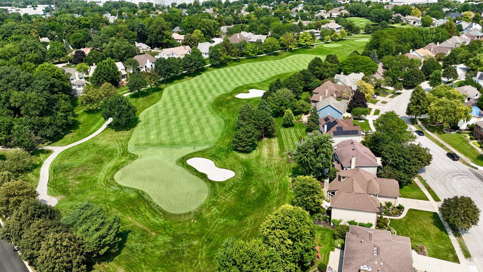 1412 Greenlake Drive, Aurora, IL 60502 13th Hole of the Stonebridge Country Club