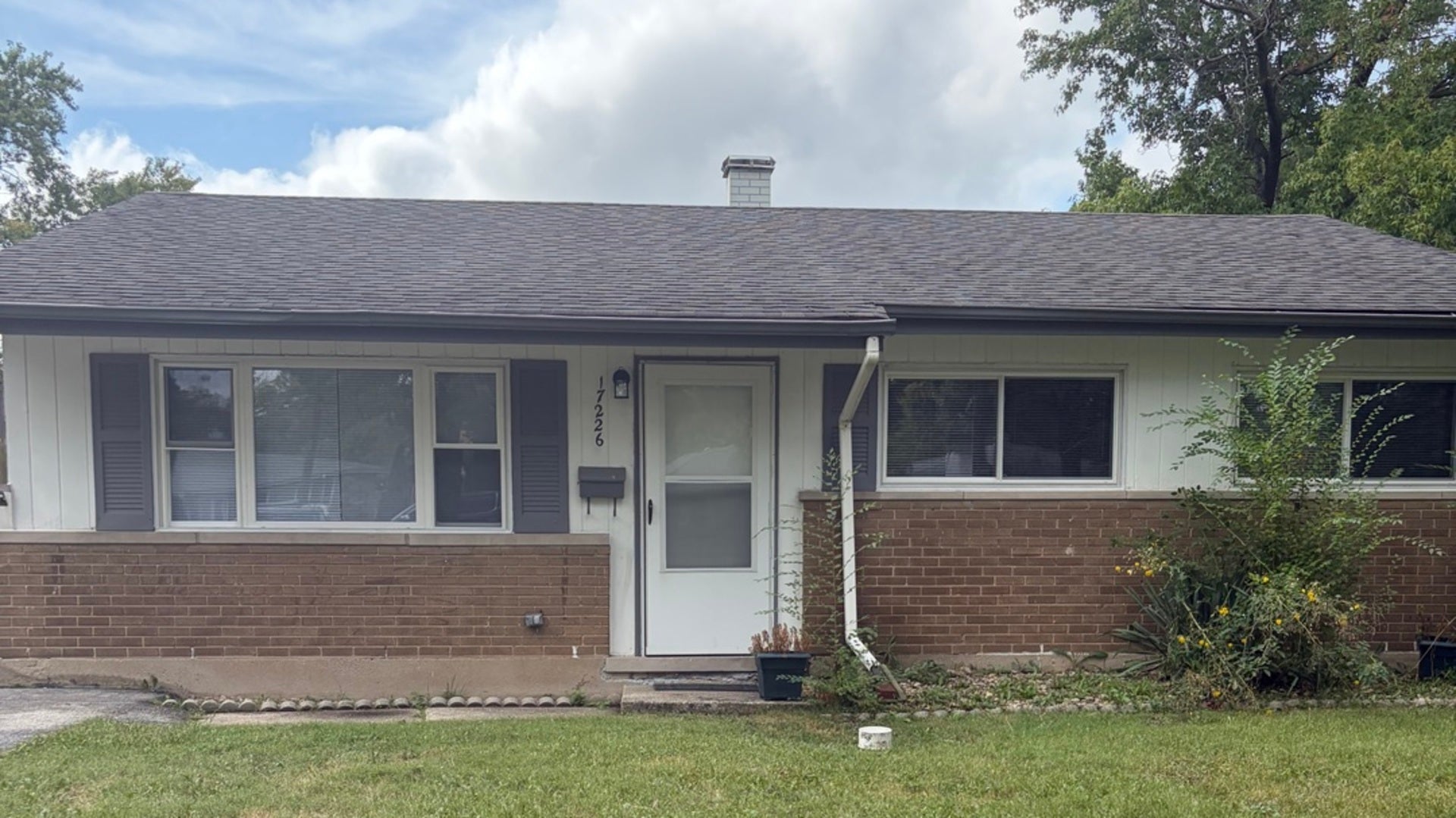 17226 Community Street, Lansing, IL 60438 17226 Community Street, Lansing, IL 60438