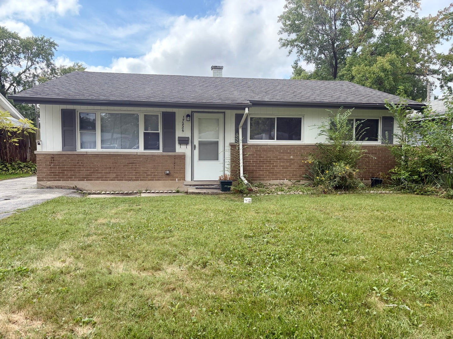 17226 Community Street, Lansing, IL 60438 17226 Community Street, Lansing, IL 60438