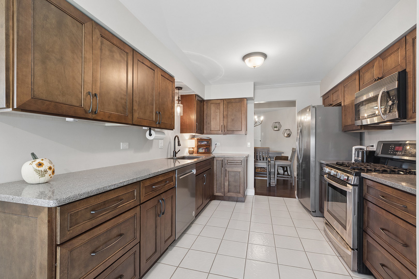 12908 Mill Drive E, #B2, Palos Park, IL 60464