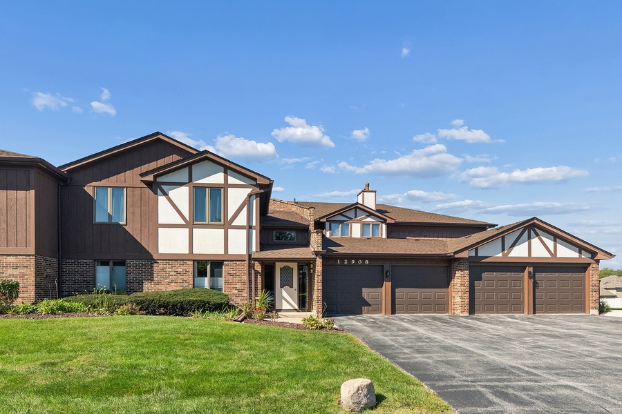 Property photo for 12908 Mill Drive E, #B2, Palos Park, IL