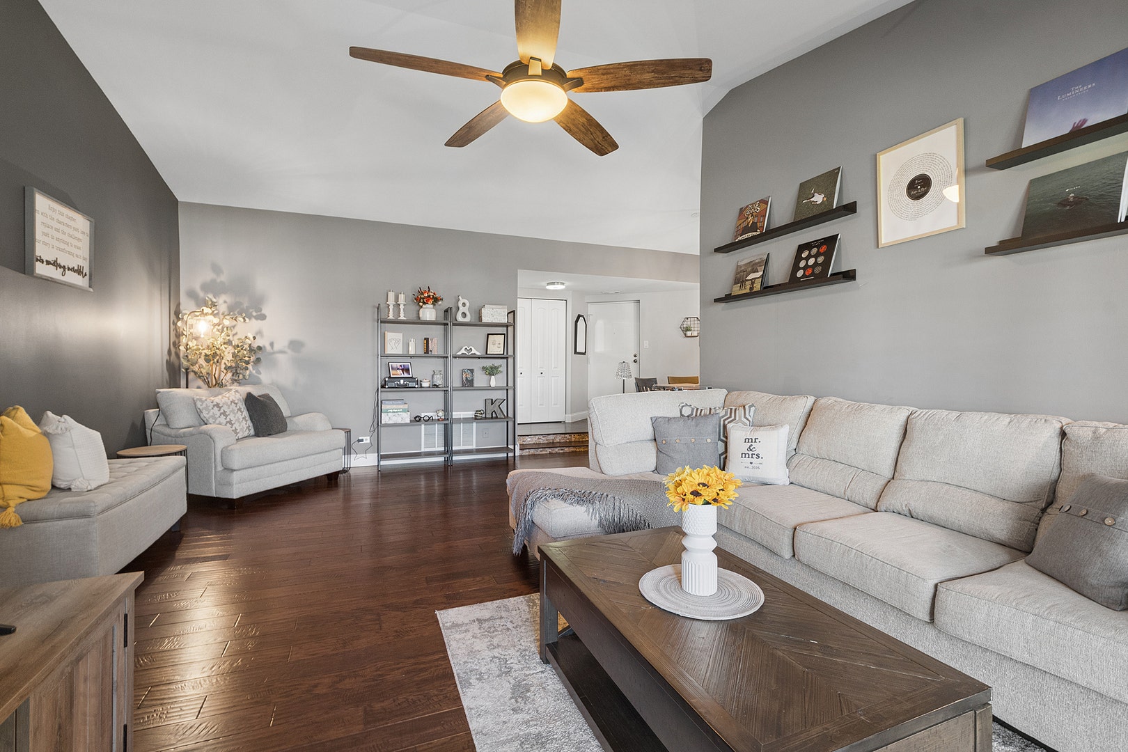 12908 Mill Drive E, #B2, Palos Park, IL 60464