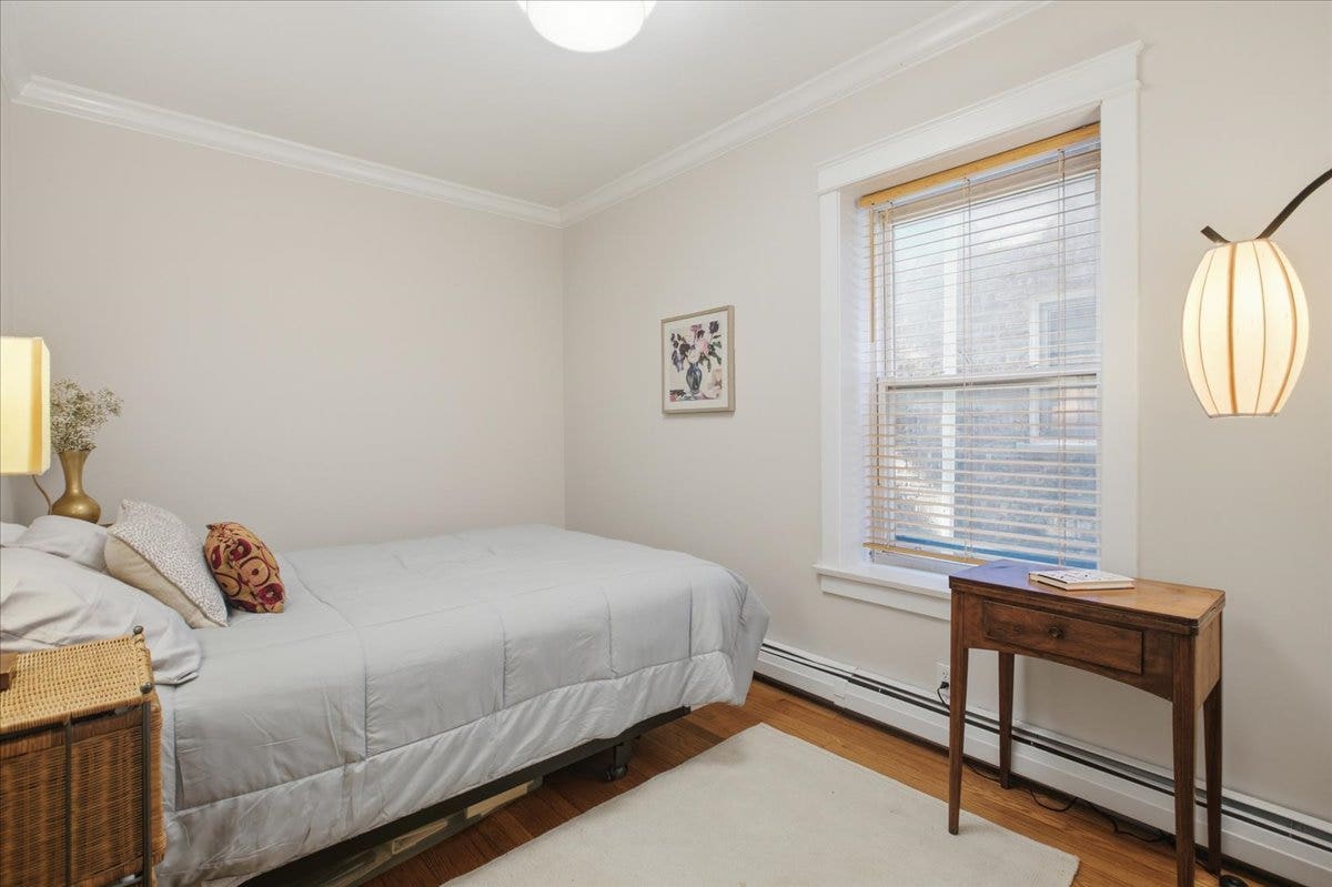 1625 W Rascher Avenue, #1, Chicago, IL 60640