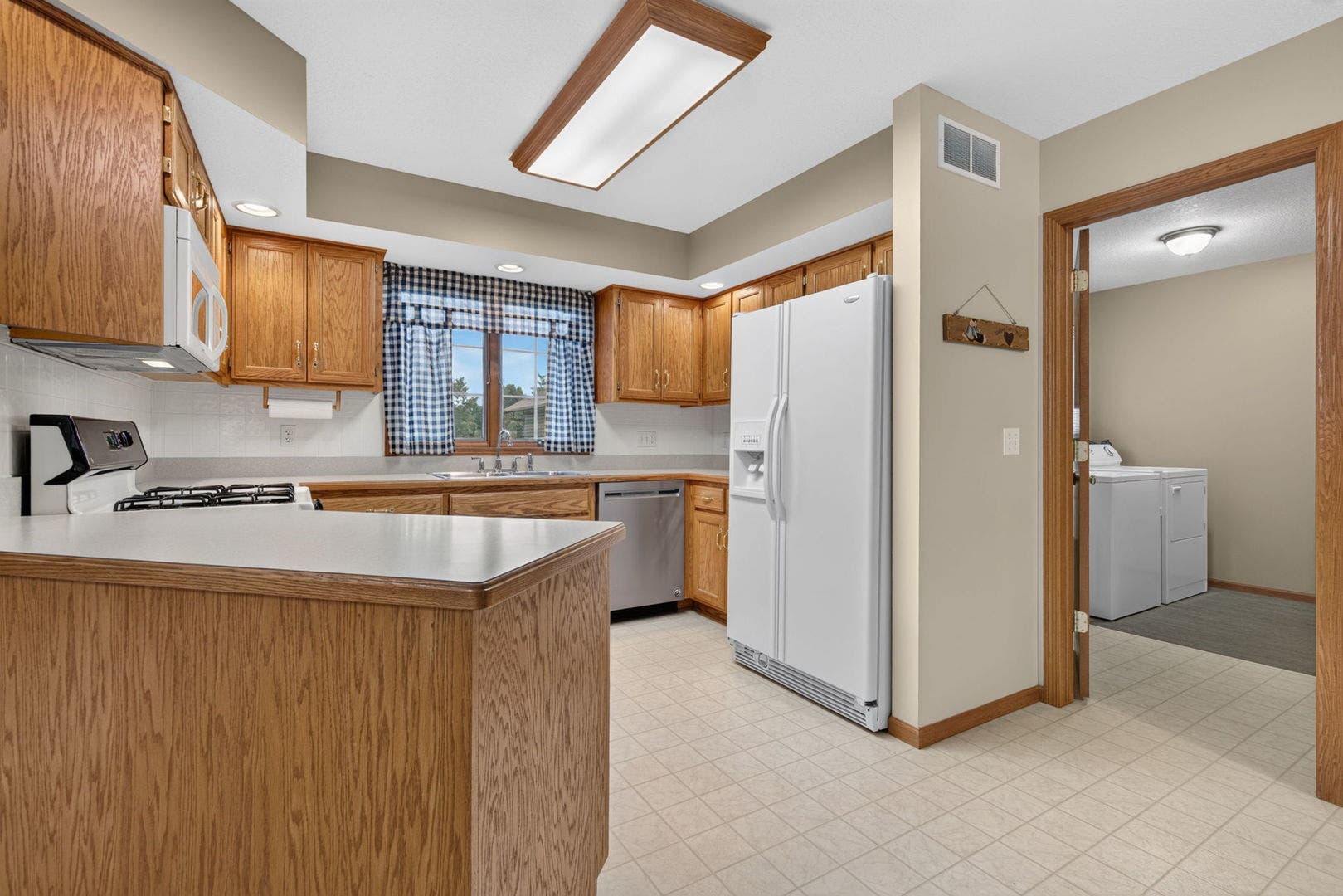 723 O Toole Drive, Minooka, IL 60447 723 O Toole Drive, Minooka, IL 60447
