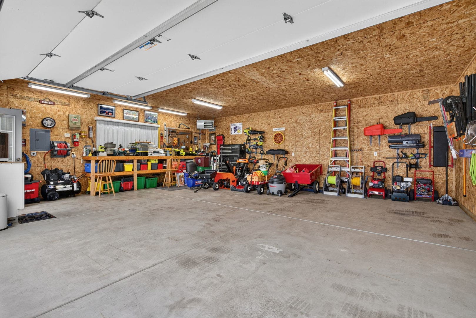 723 O Toole Drive, Minooka, IL 60447 723 O Toole Drive, Minooka, IL 60447