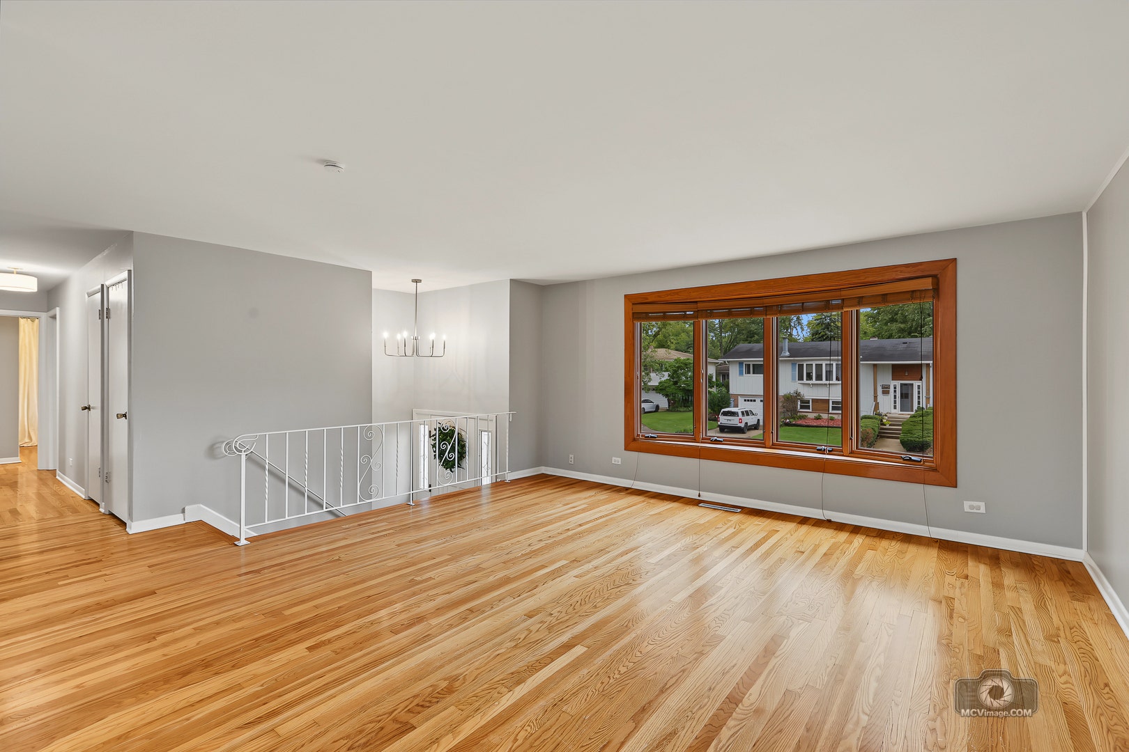 5909 El Morro Court, Oak Forest, IL 60452 5909 El Morro Court, Oak Forest, IL 60452