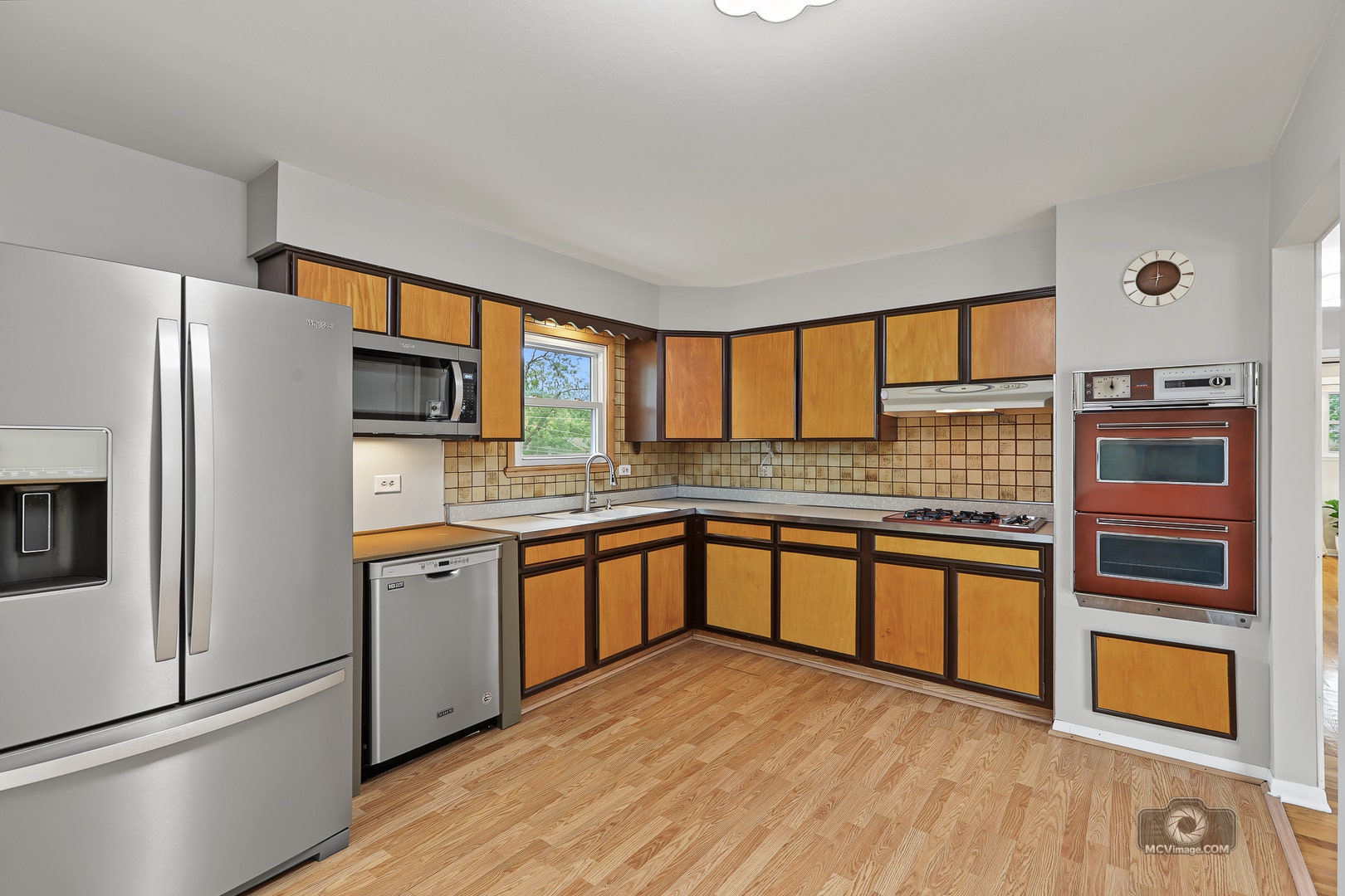 5909 El Morro Court, Oak Forest, IL 60452 5909 El Morro Court, Oak Forest, IL 60452