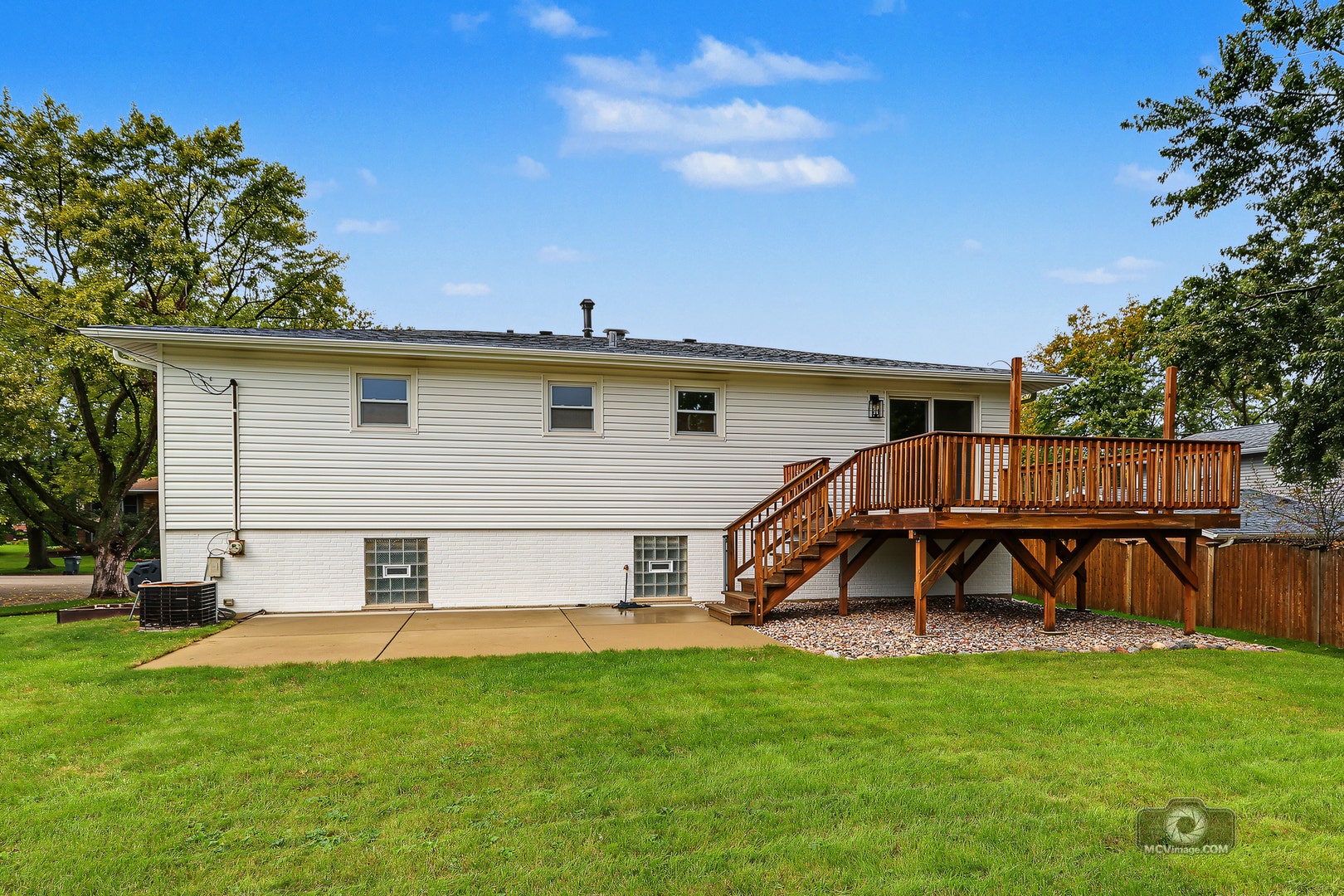 5909 El Morro Court, Oak Forest, IL 60452 5909 El Morro Court, Oak Forest, IL 60452