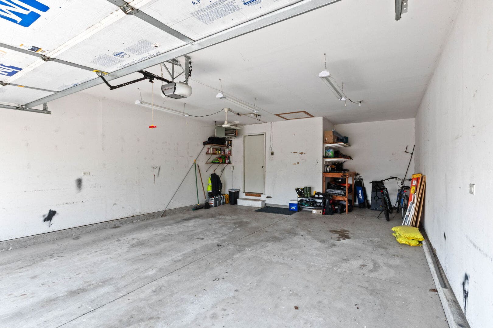 911 COTTONWOOD Drive, Elwood, IL 60421 911 COTTONWOOD Drive, Elwood, IL 60421