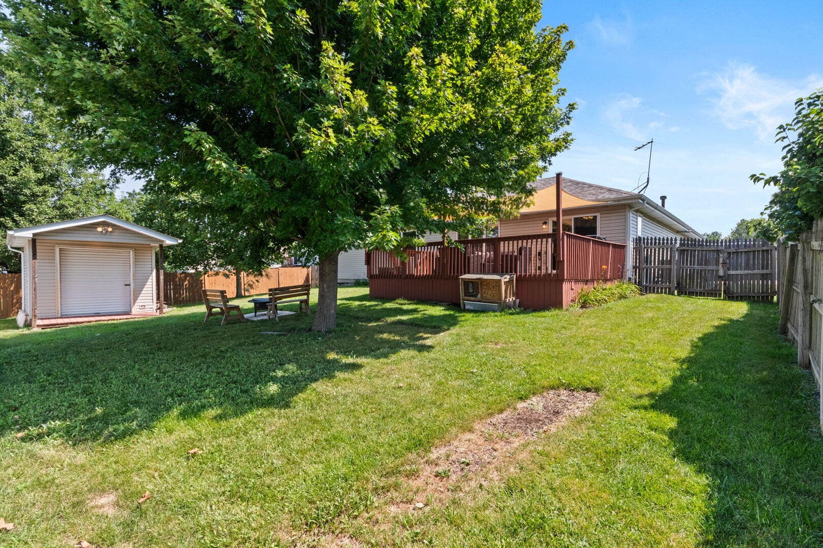 911 COTTONWOOD Drive, Elwood, IL 60421 911 COTTONWOOD Drive, Elwood, IL 60421