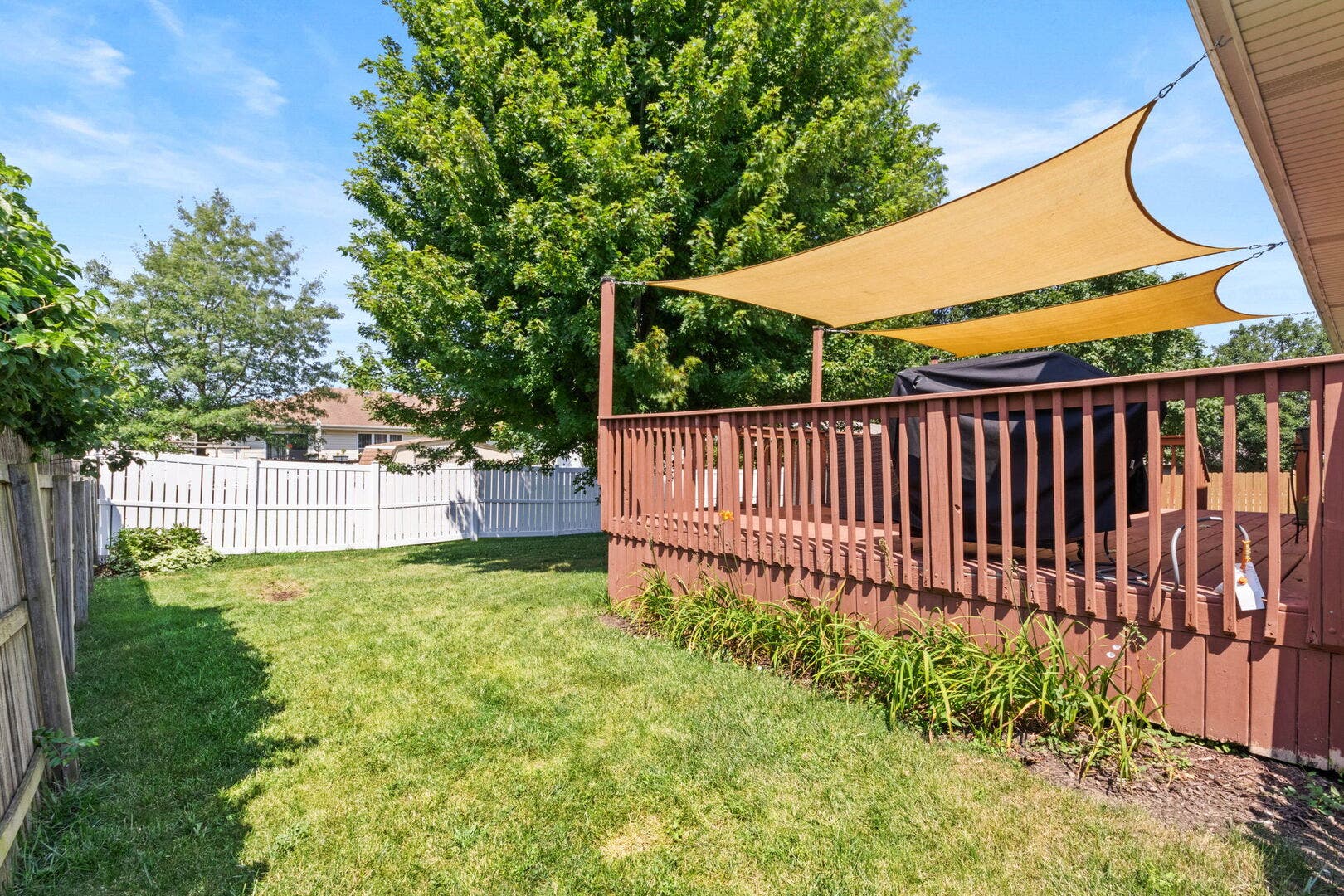 911 COTTONWOOD Drive, Elwood, IL 60421 911 COTTONWOOD Drive, Elwood, IL 60421