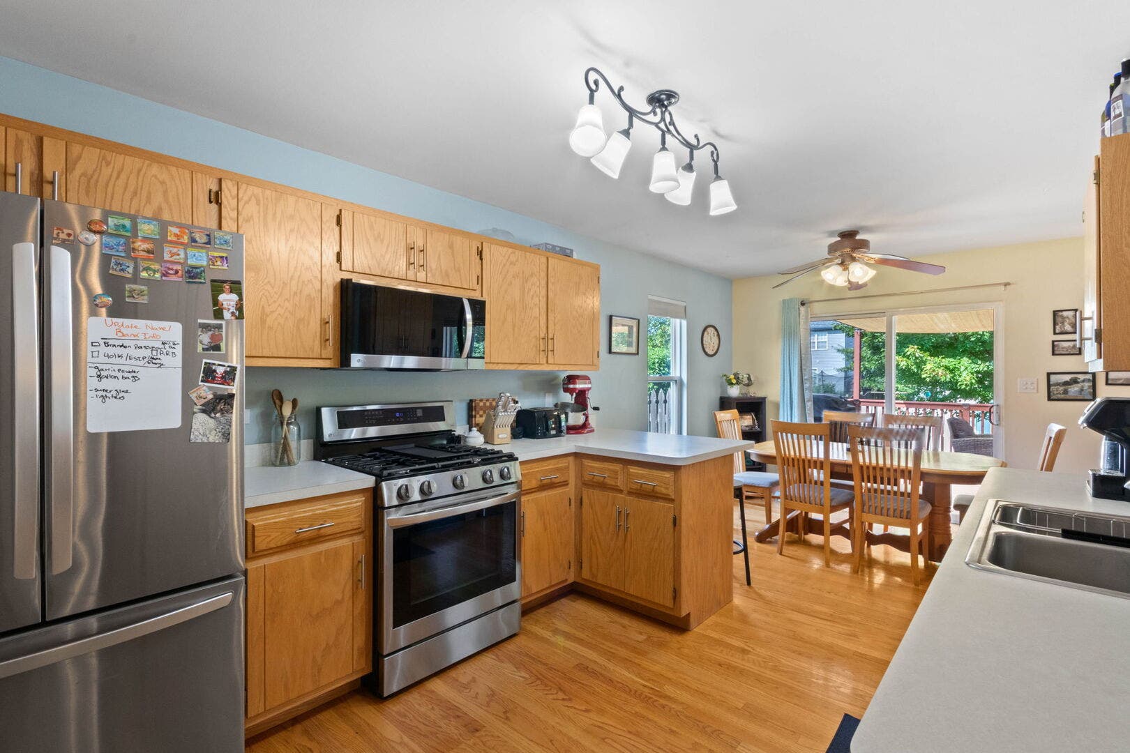 911 COTTONWOOD Drive, Elwood, IL 60421 911 COTTONWOOD Drive, Elwood, IL 60421