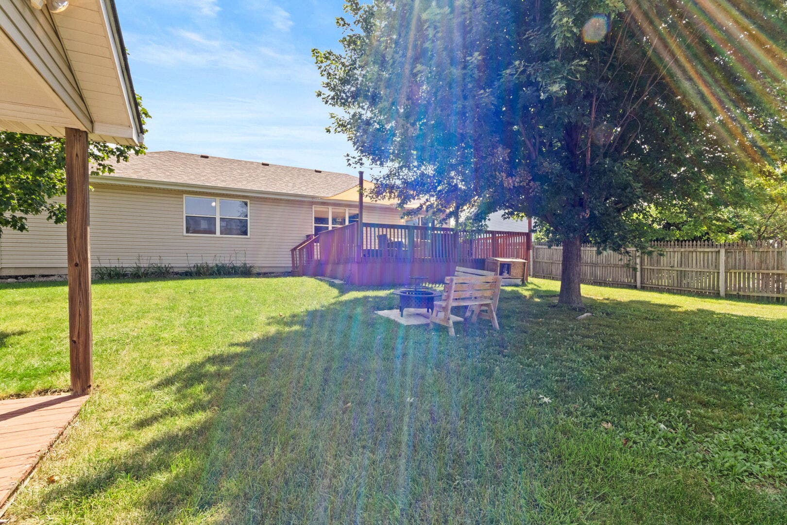 911 COTTONWOOD Drive, Elwood, IL 60421 911 COTTONWOOD Drive, Elwood, IL 60421