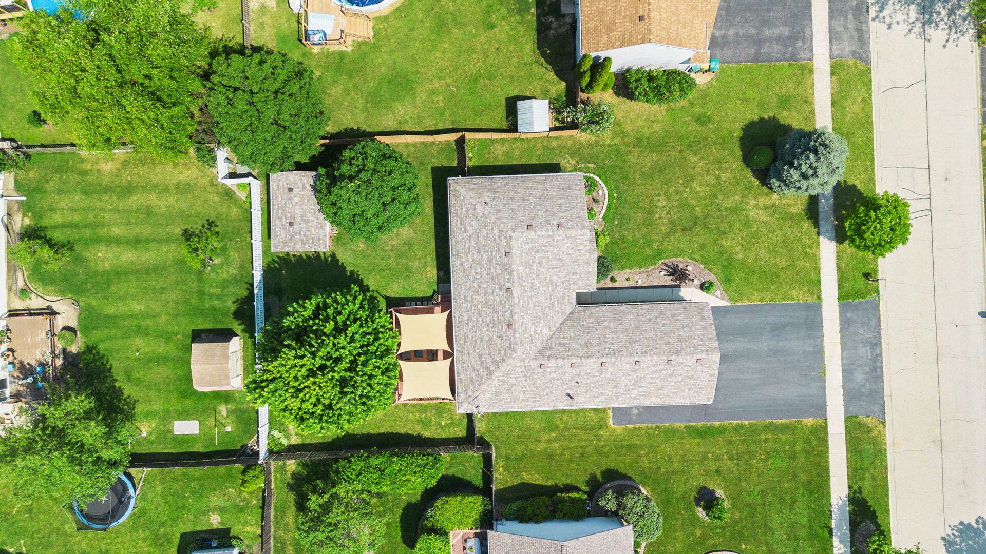 911 COTTONWOOD Drive, Elwood, IL 60421 911 COTTONWOOD Drive, Elwood, IL 60421
