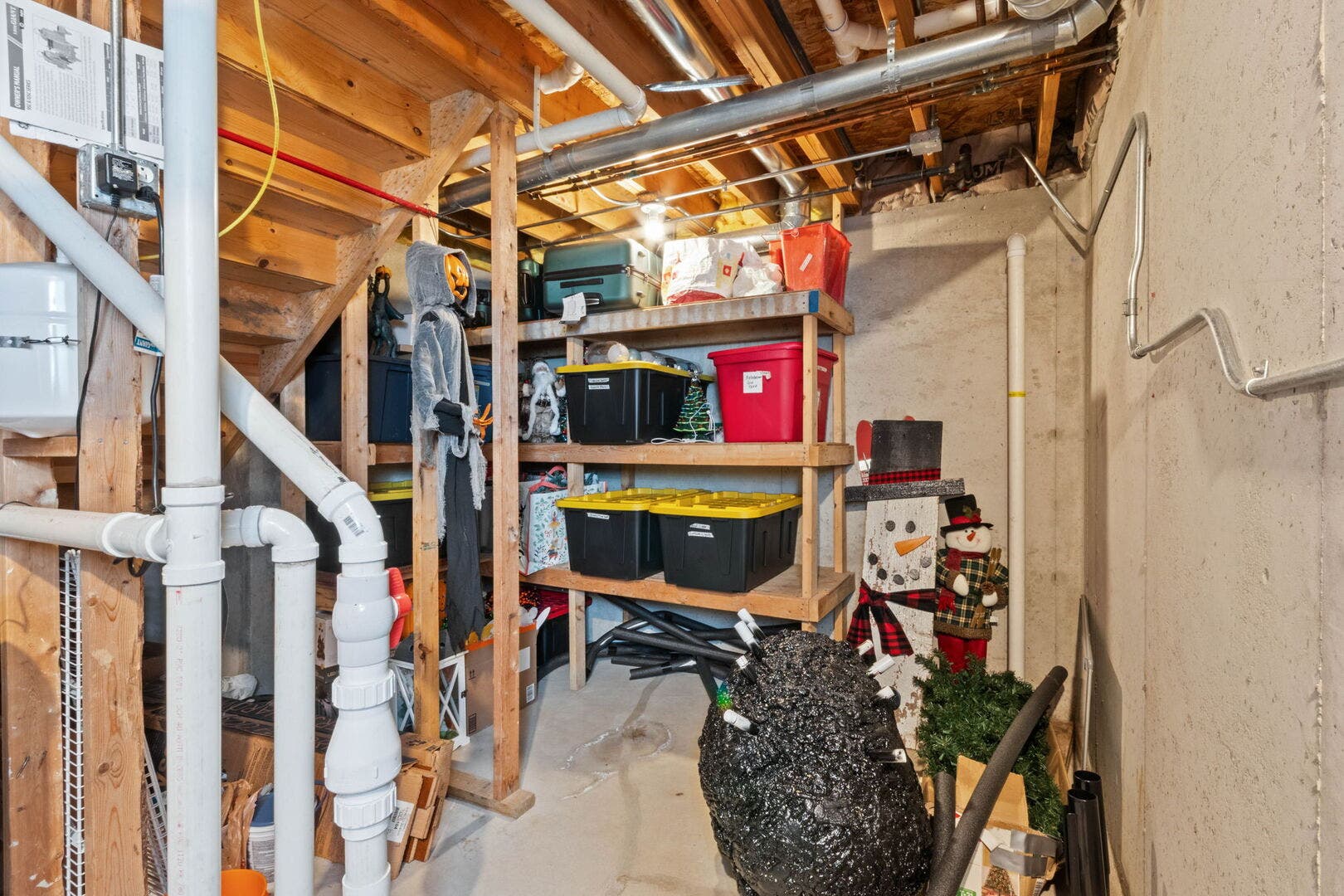 911 COTTONWOOD Drive, Elwood, IL 60421 911 COTTONWOOD Drive, Elwood, IL 60421