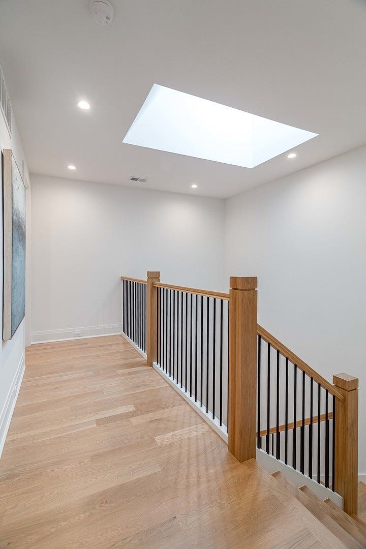 1907 W Cuyler Avenue, Chicago, IL 60613