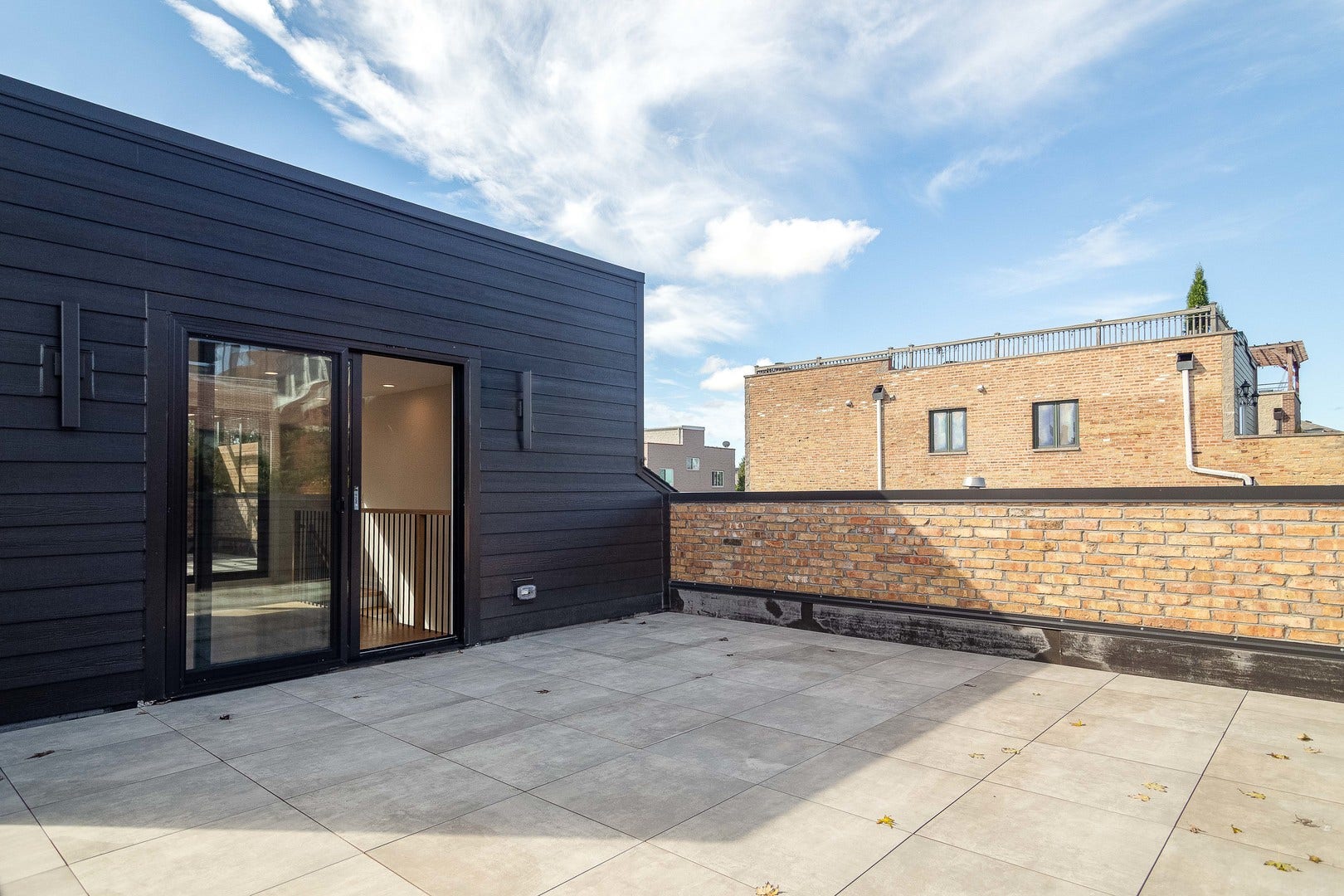 1625 W Julian Street, Chicago, IL 60622 1625 W Julian Street, Chicago, IL 60622