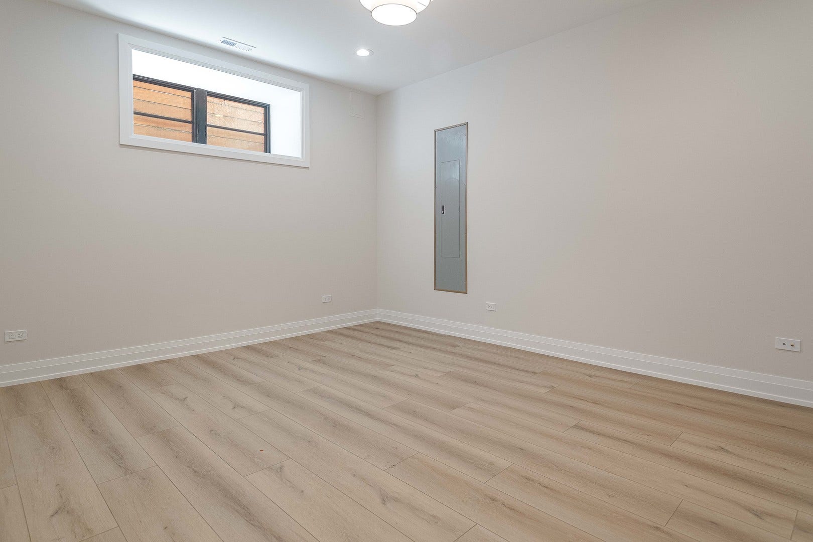 1625 W Julian Street, Chicago, IL 60622 1625 W Julian Street, Chicago, IL 60622