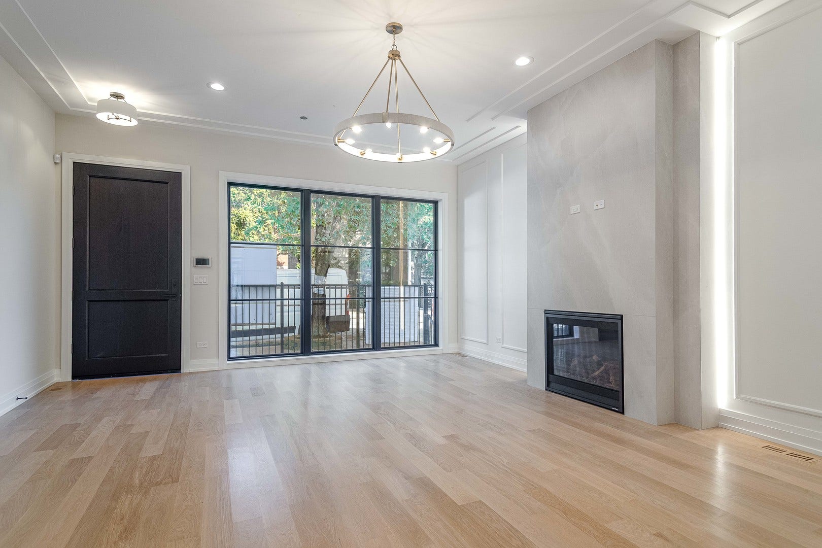 1625 W Julian Street, Chicago, IL 60622 1625 W Julian Street, Chicago, IL 60622
