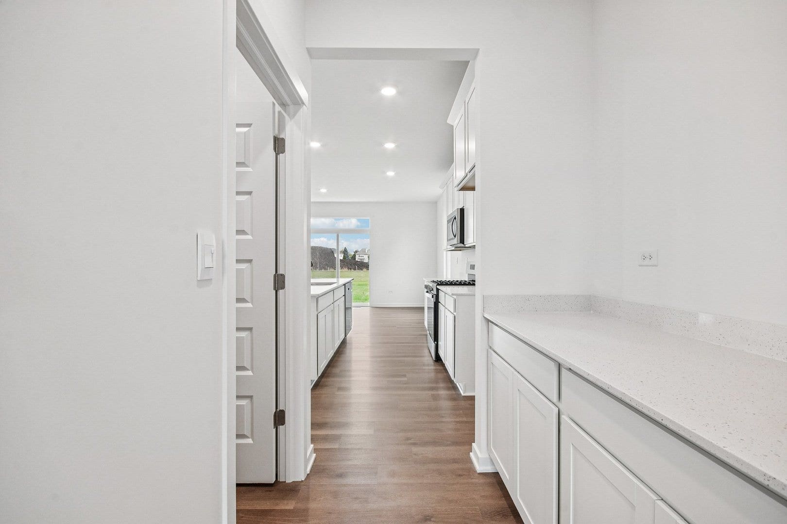 6207 Longford Lane, Tinley Park, IL 60477 6207 Longford Lane, Tinley Park, IL 60477