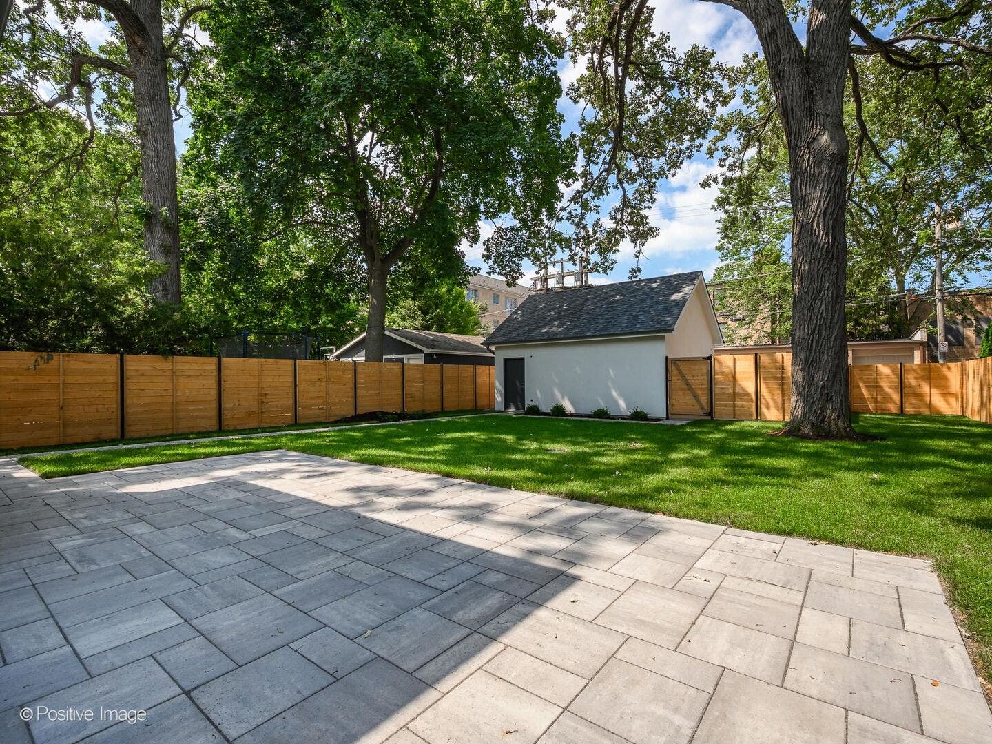 414 Laurel Avenue, Wilmette, IL 60091 414 Laurel Avenue, Wilmette, IL 60091