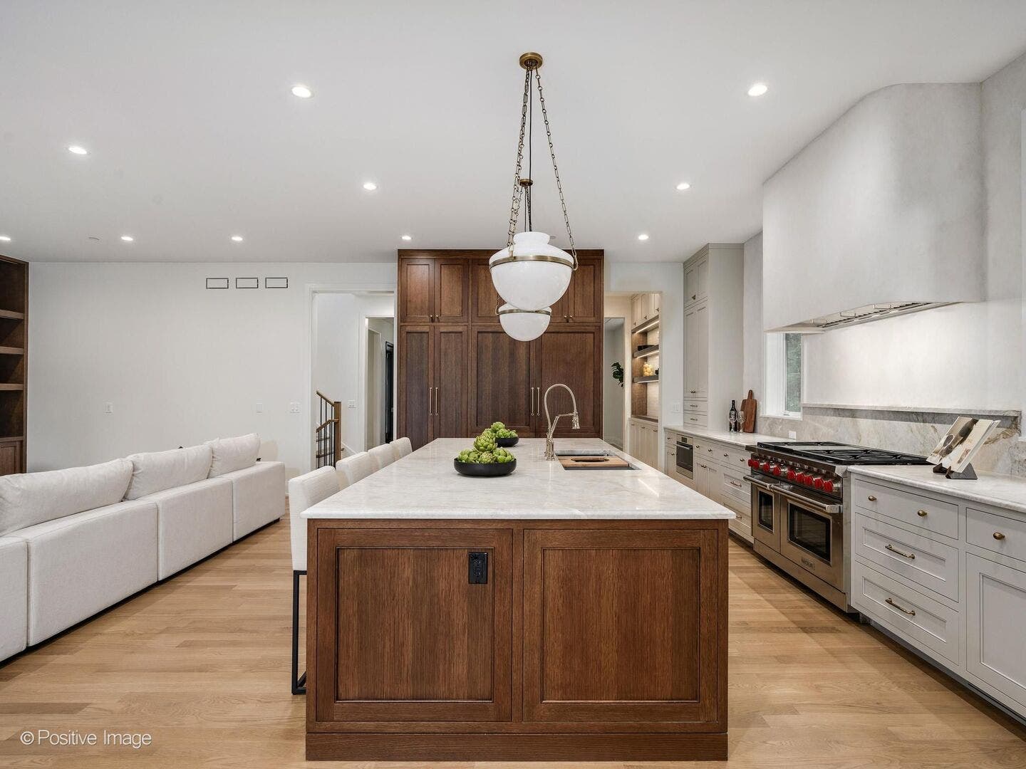 414 Laurel Avenue, Wilmette, IL 60091 414 Laurel Avenue, Wilmette, IL 60091