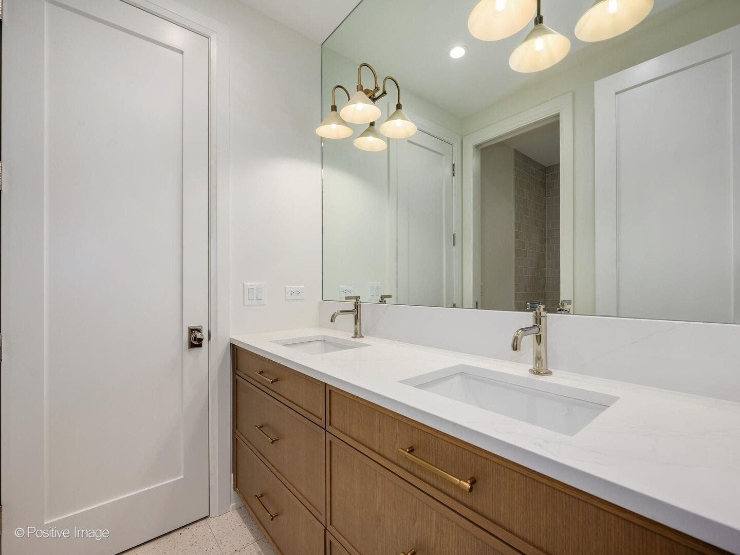 414 Laurel Avenue, Wilmette, IL 60091 414 Laurel Avenue, Wilmette, IL 60091