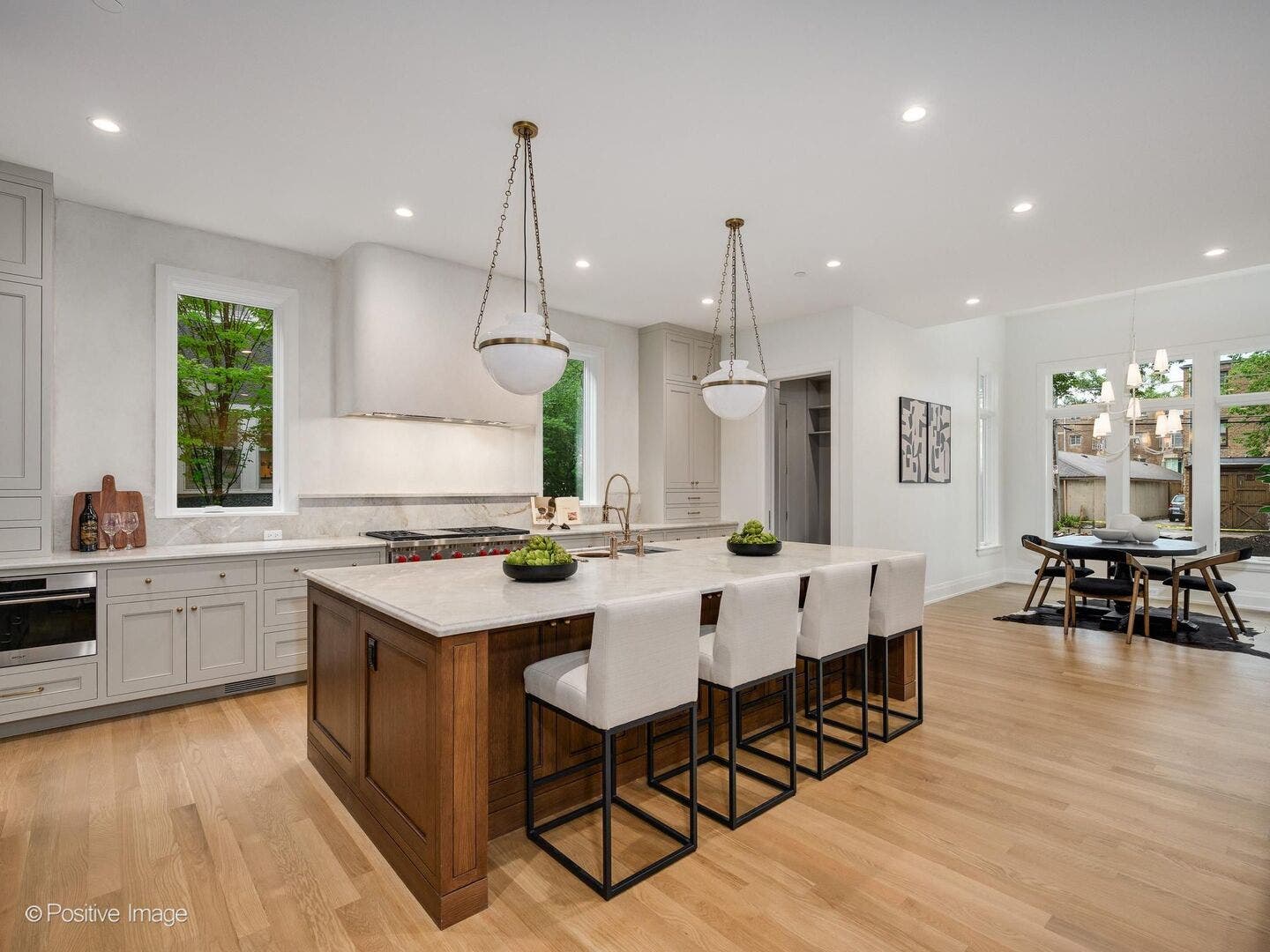 414 Laurel Avenue, Wilmette, IL 60091 414 Laurel Avenue, Wilmette, IL 60091